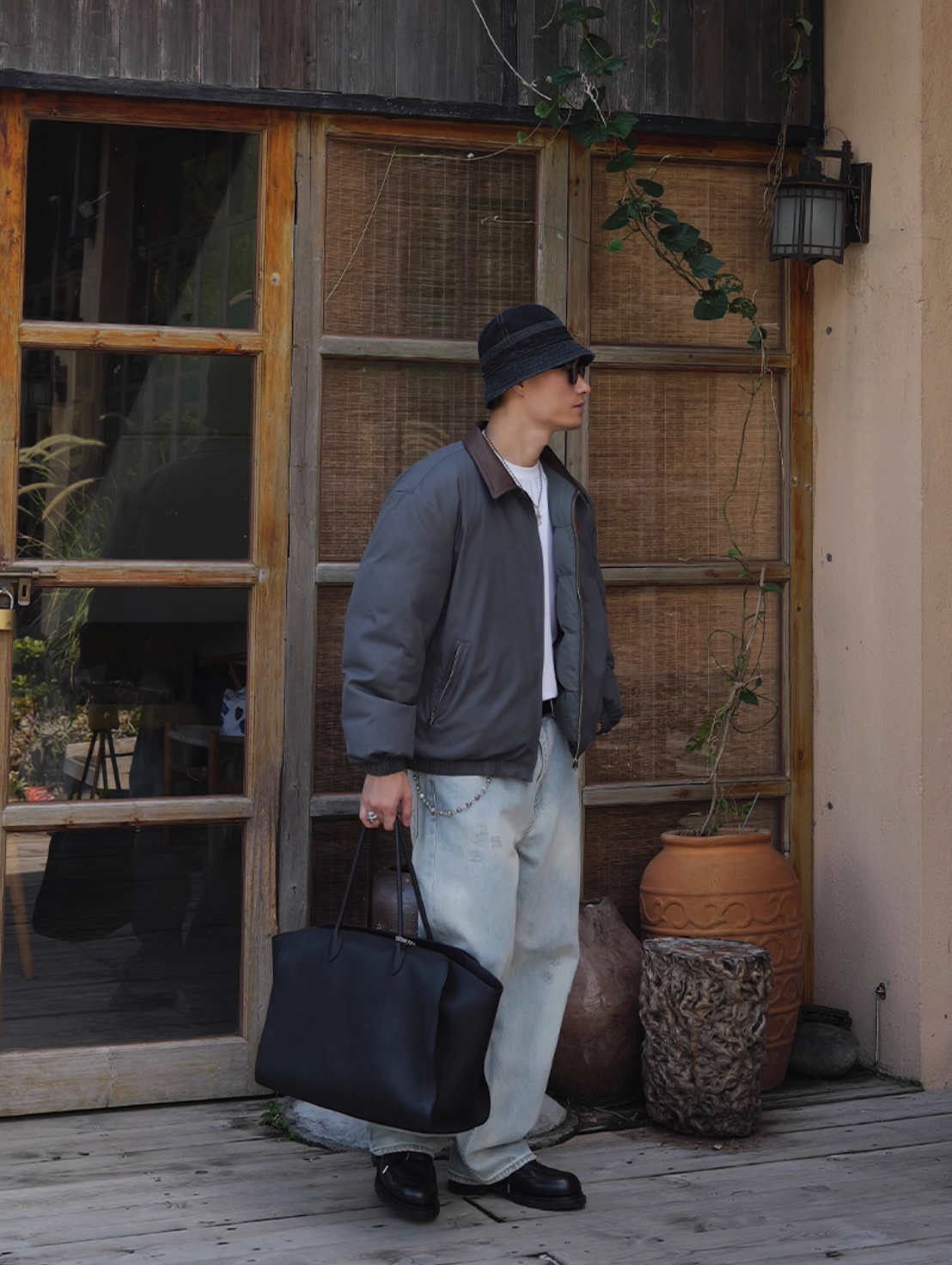 アーティザナル・ウォッシュ / カーブド・ストレートデニム N6128