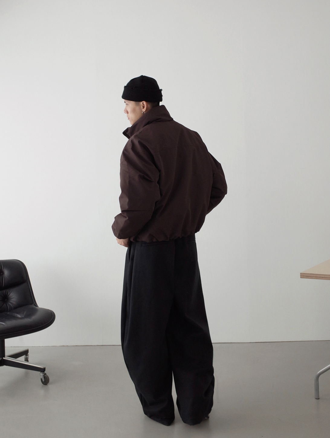 ミニマル・ボリュームダウンブルゾン N6197