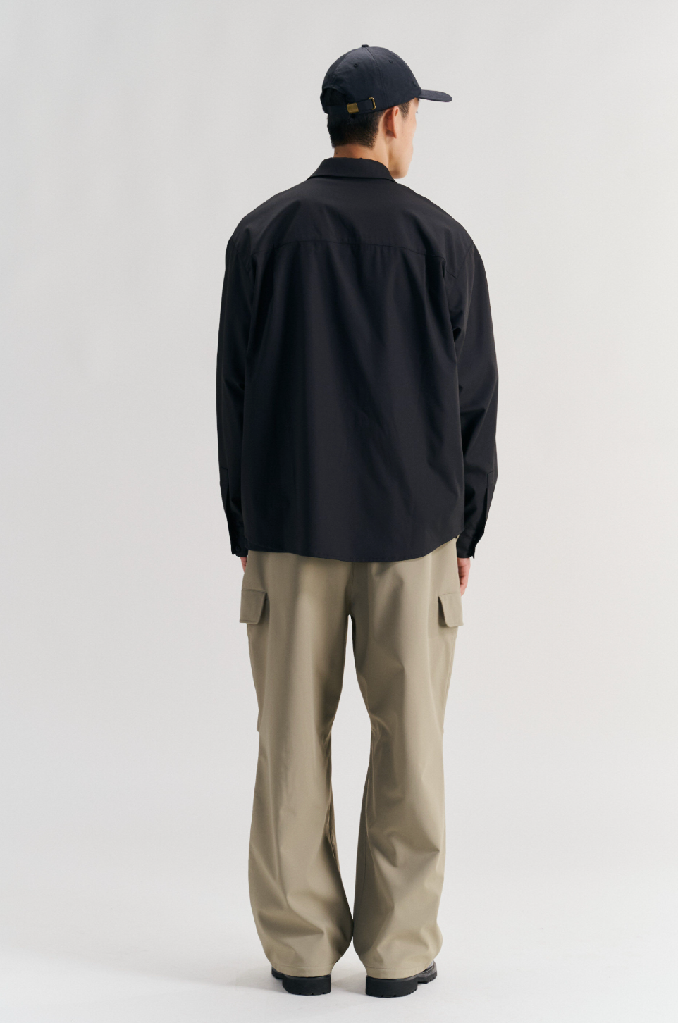 SANERER™ テックファブリック ミニマルシャツ N6524