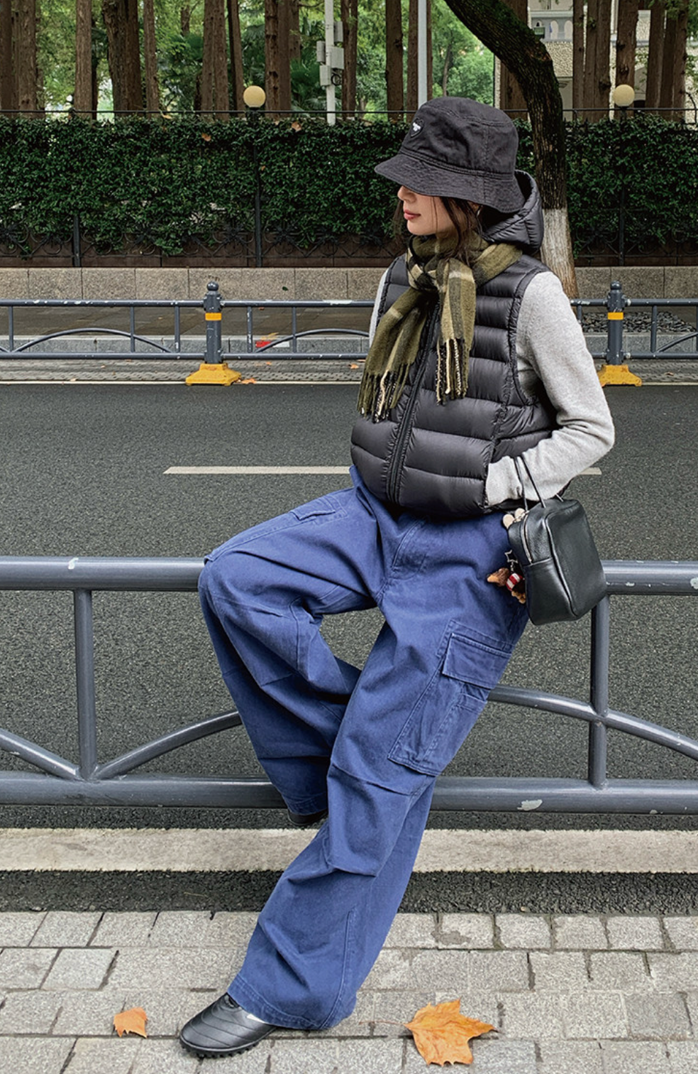 タックデザイン マルチポケットカーゴパンツ N6750