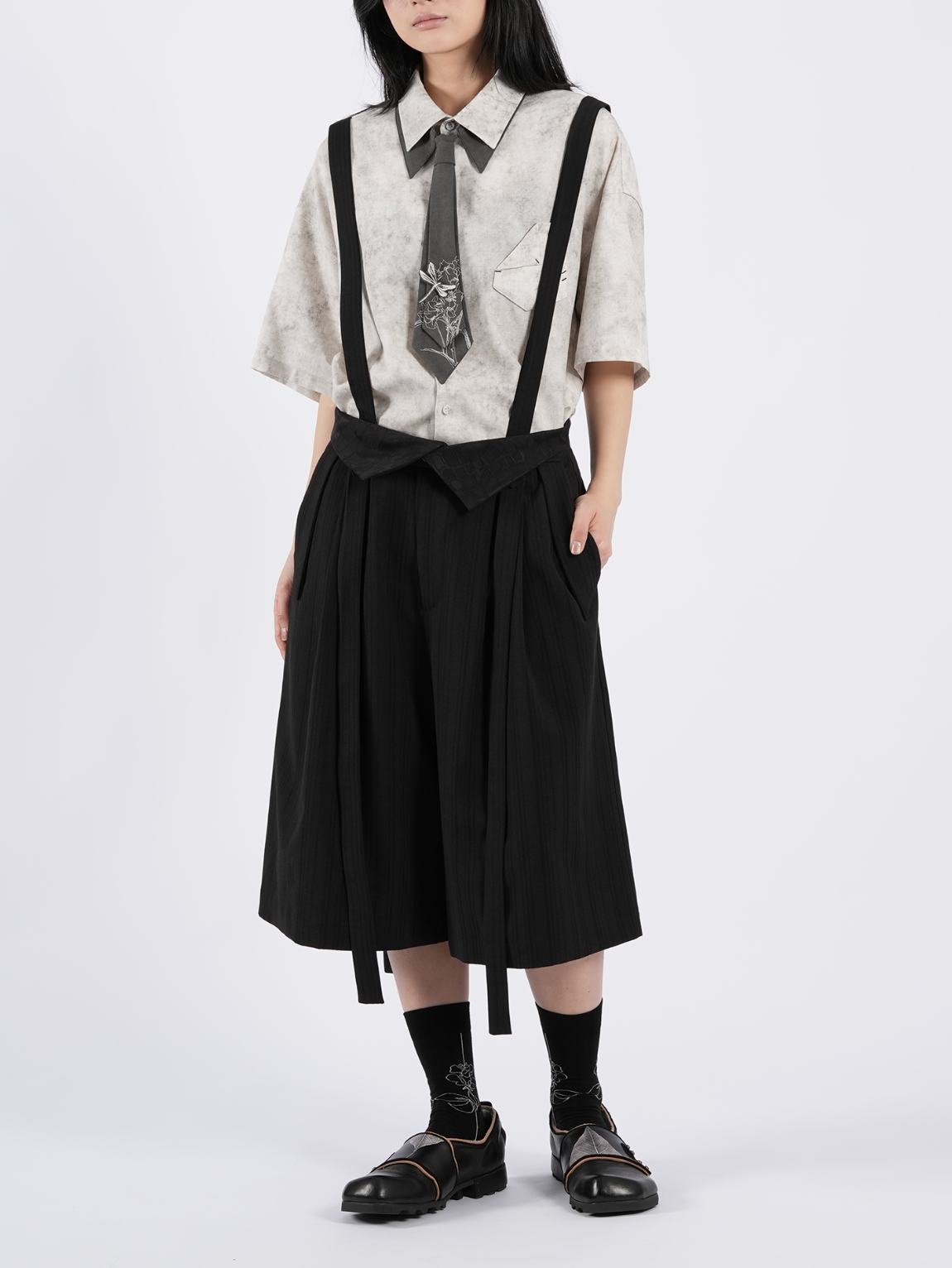 サスペンダー付き ワイド クロップドパンツ N7041