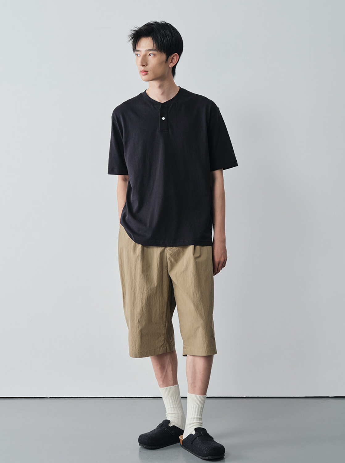 コットン100% ヘンリーネック リラックスTシャツ N7045