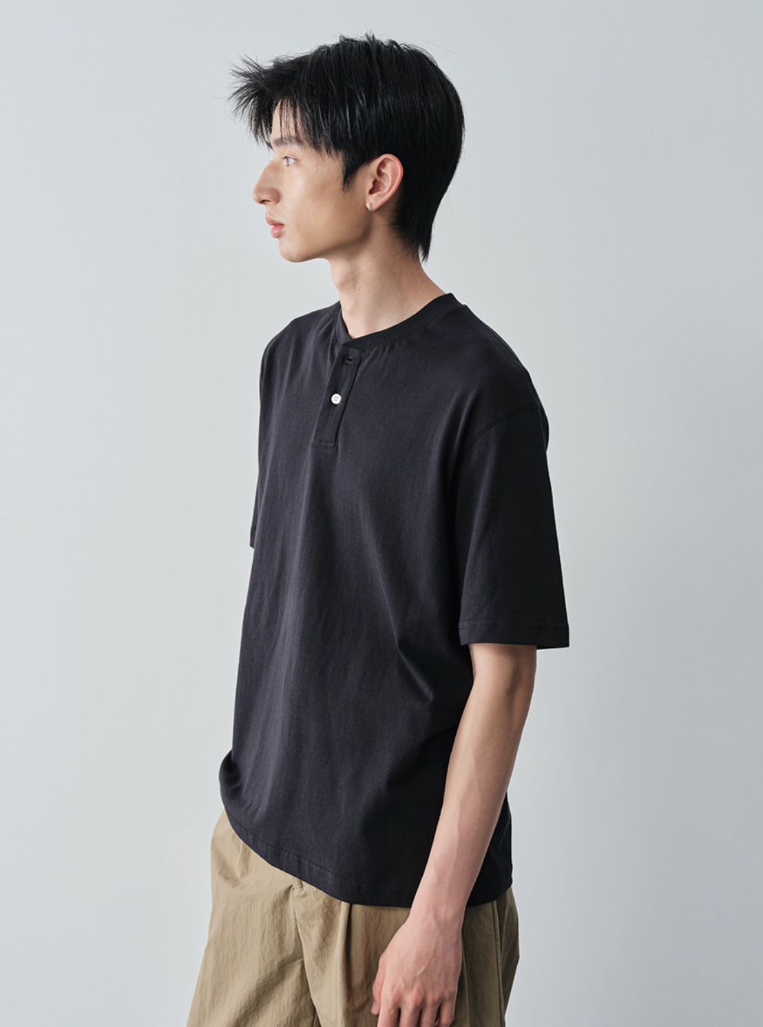 コットン100% ヘンリーネック リラックスTシャツ N7045