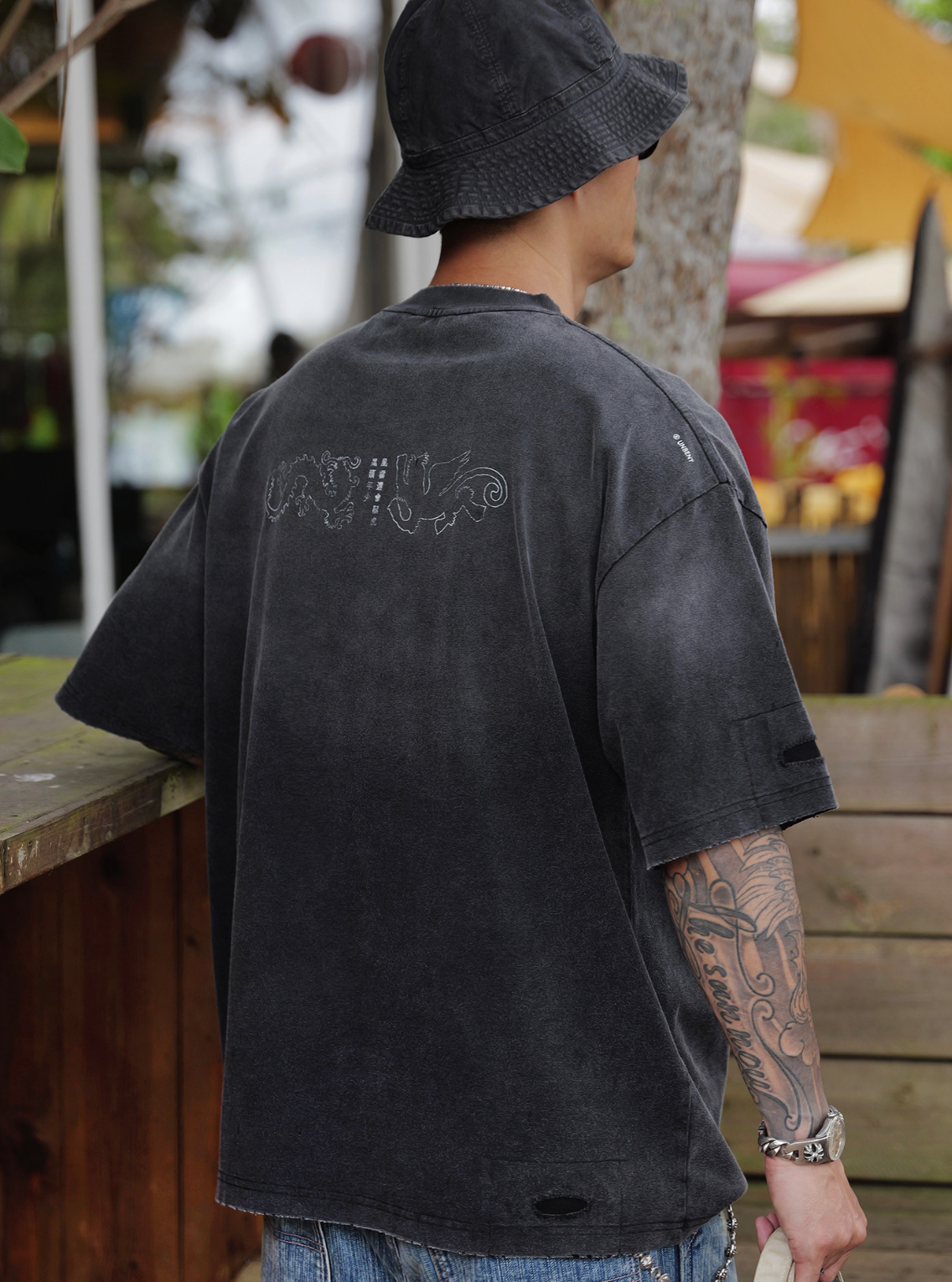 コットン龍虎プリントダメージ加工Tシャツ N7074