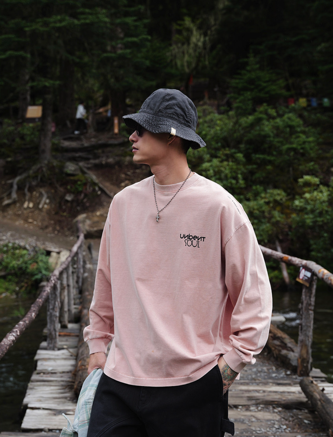 スプラッシュウォッシュグラフィックロングTシャツ N7298