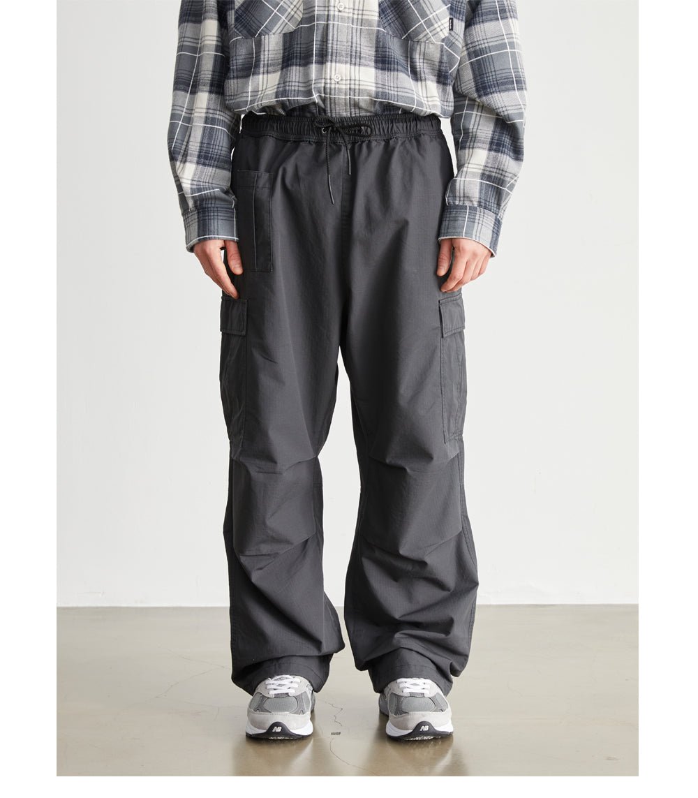 【270G】COTTON parachute pants N3640 - NNine