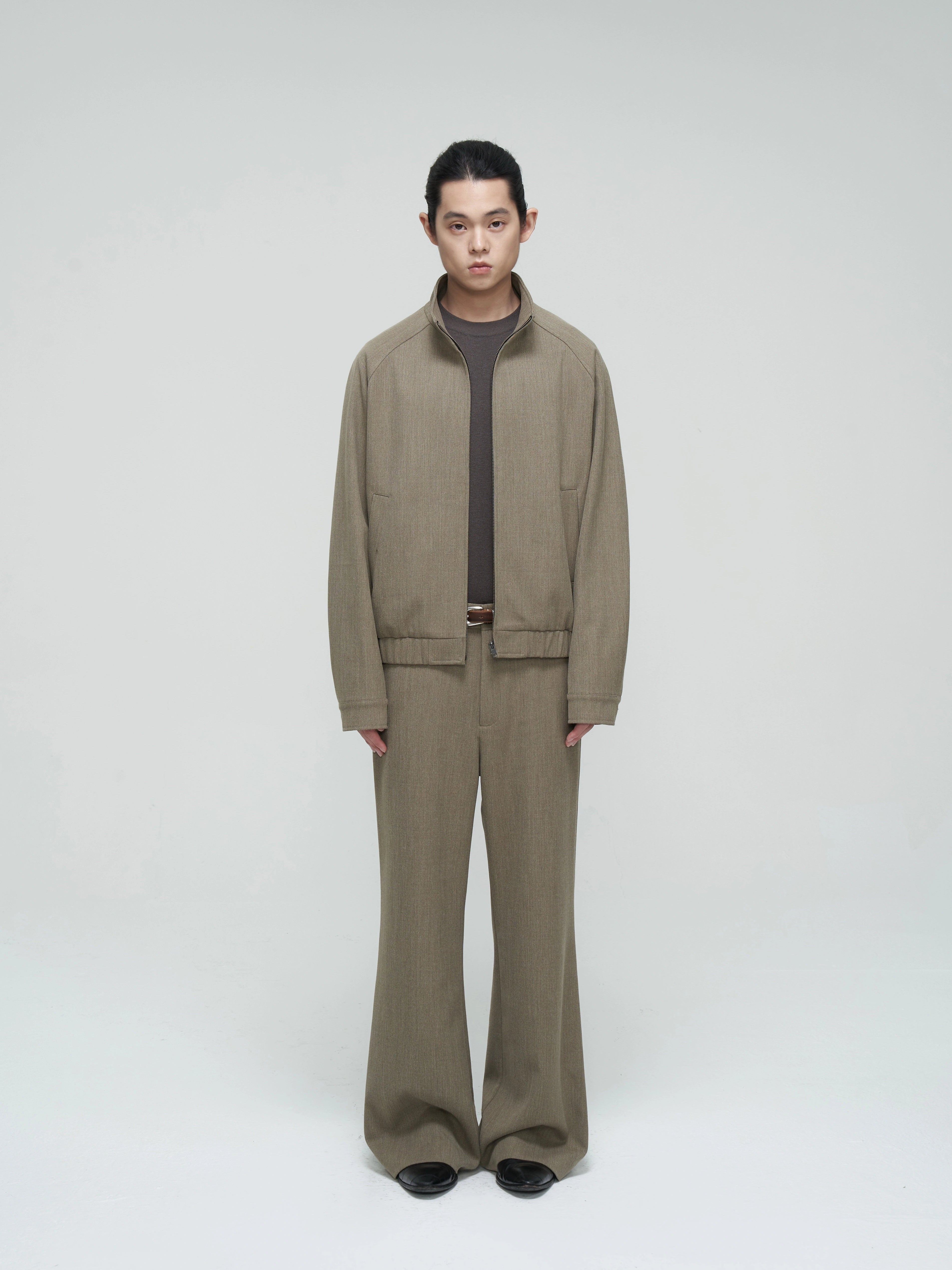 ファブリック・スタンドカラージップブルゾン N6111