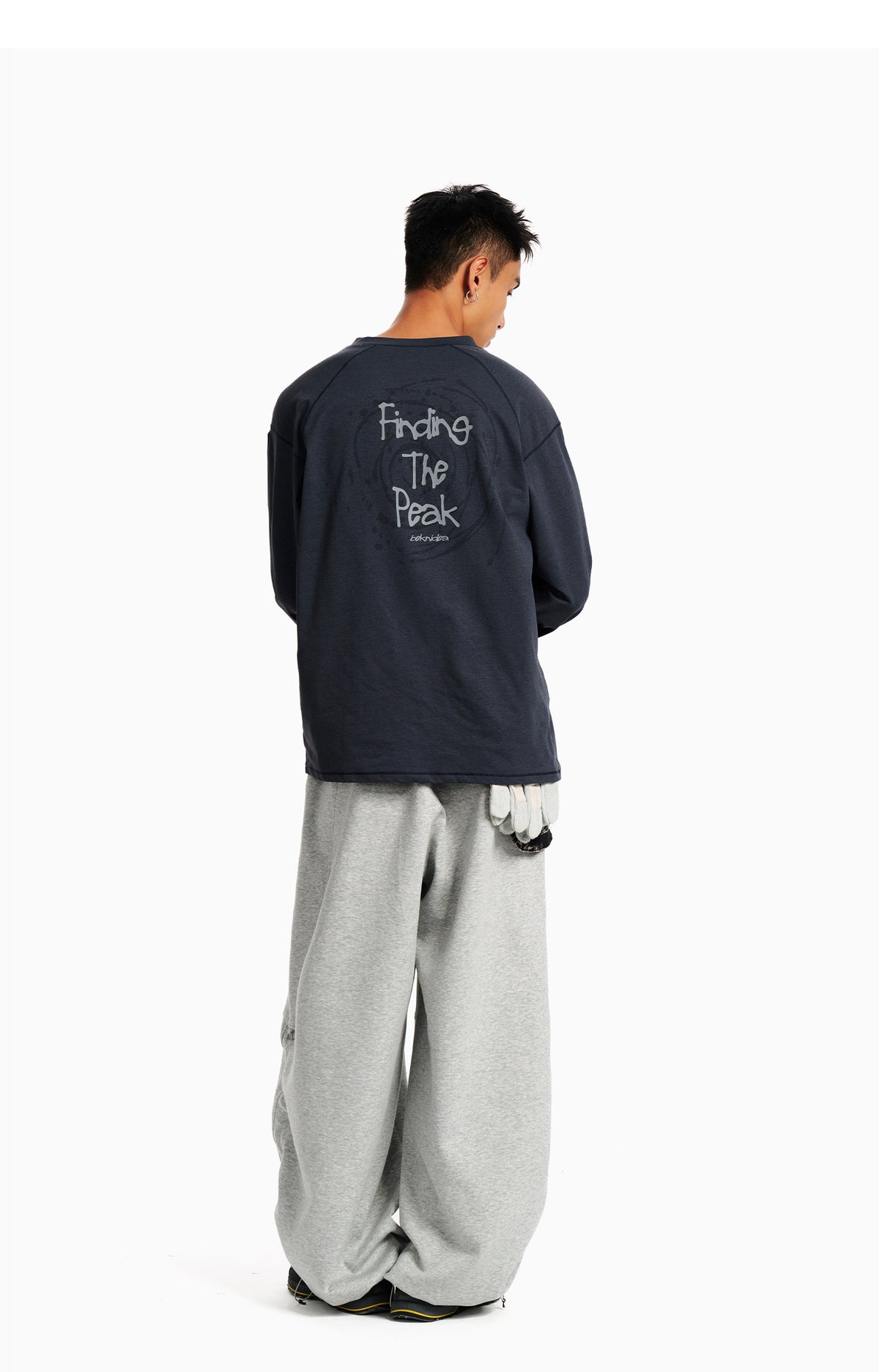 テクニカルワッフルグラフィックロングTシャツ N7400