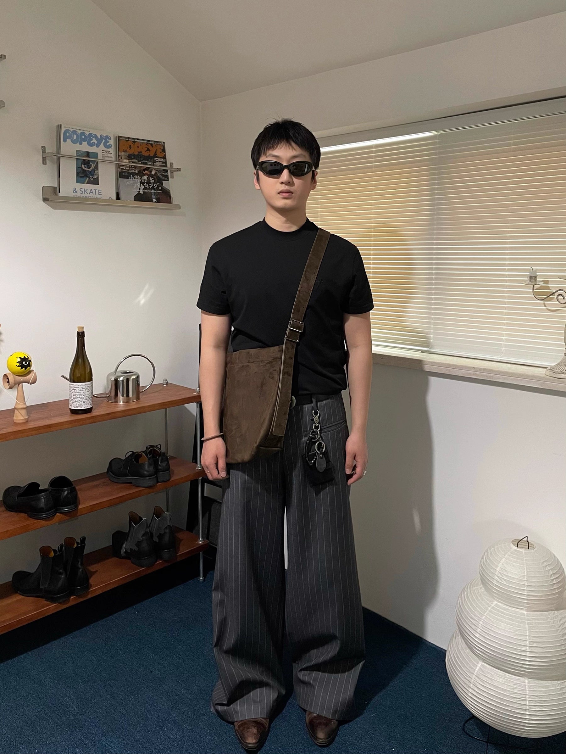 スエードメッセンジャーバッグ レザー / Suede Messenger Bag N5567