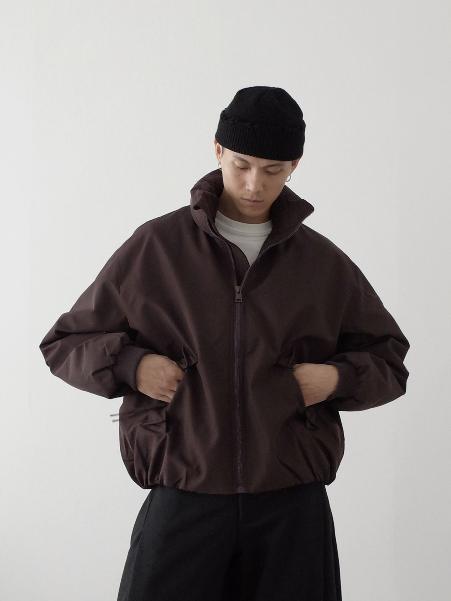 ミニマル・ボリュームダウンブルゾン N6197