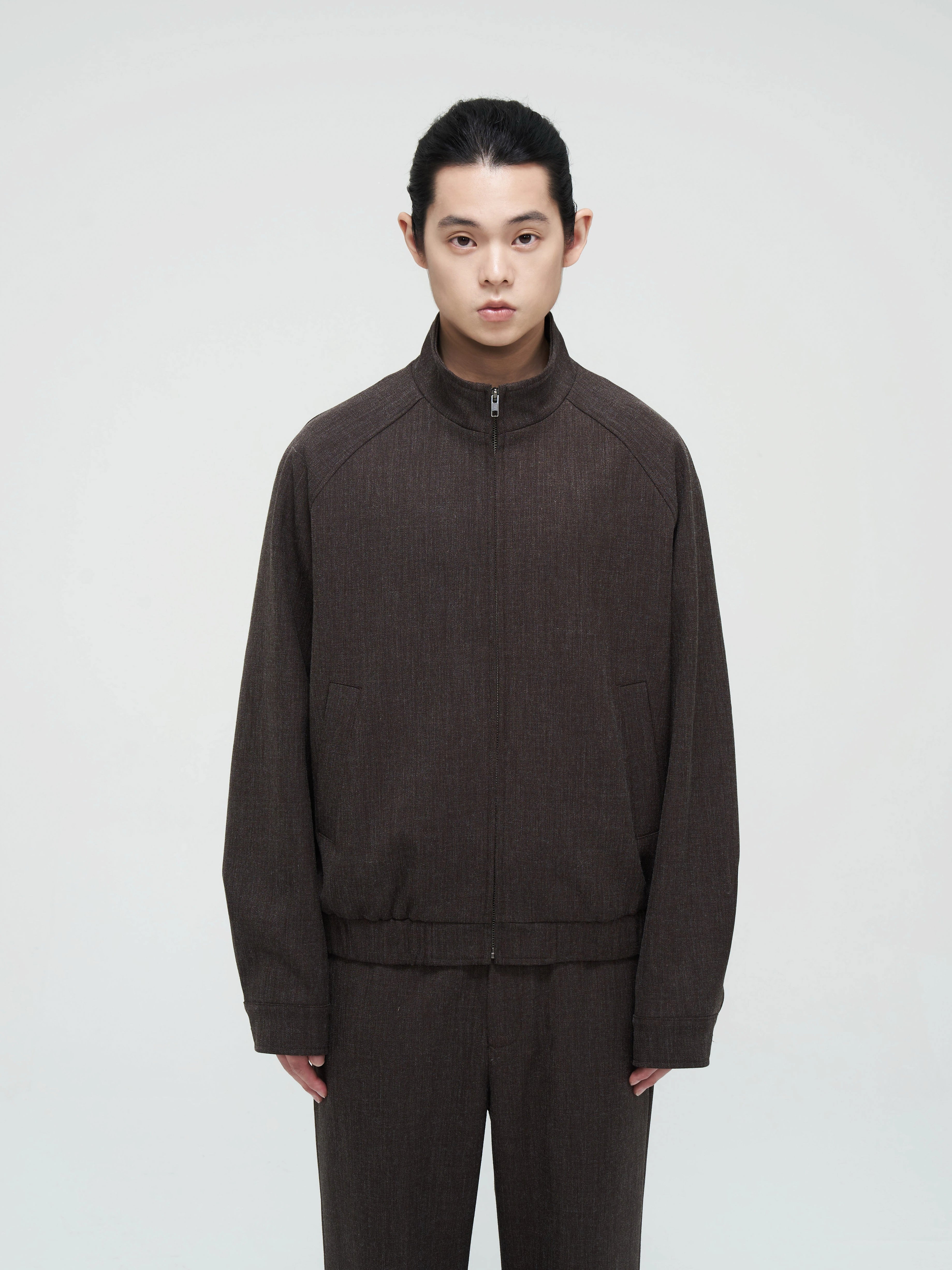 ファブリック・スタンドカラージップブルゾン N6111
