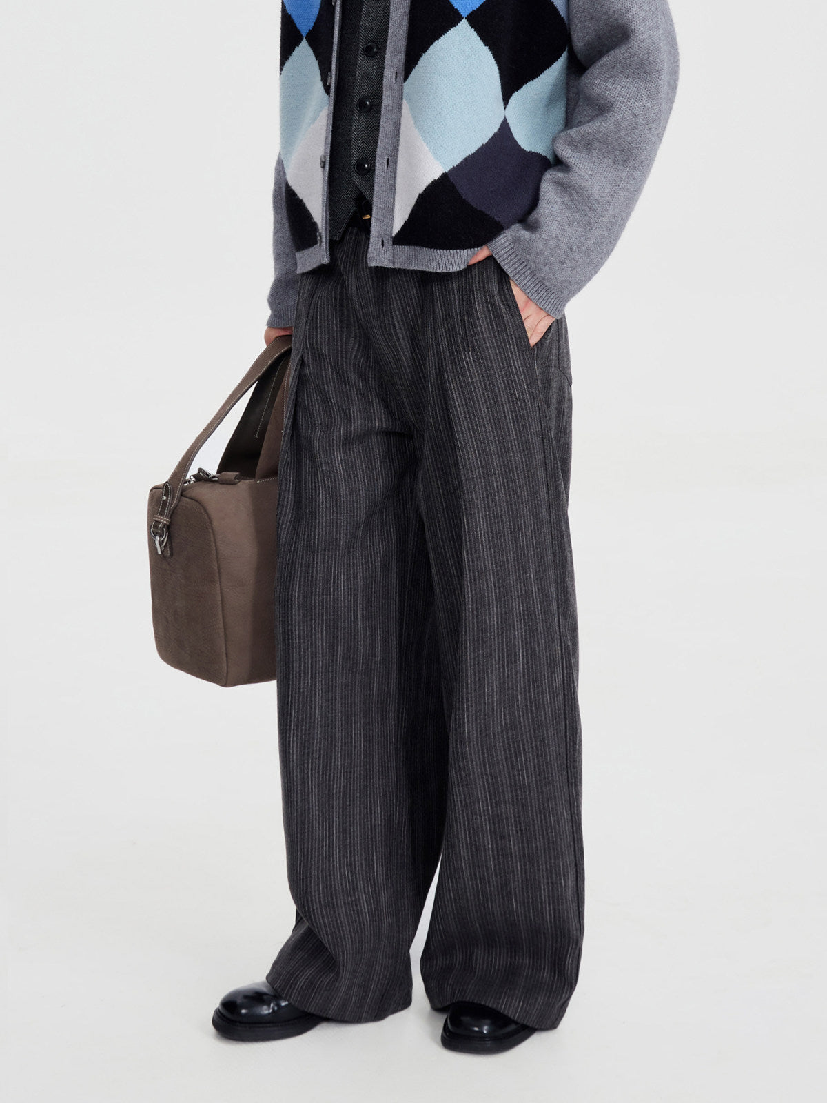 チャコールピンストライプ ドレープワイドスラックス N6610