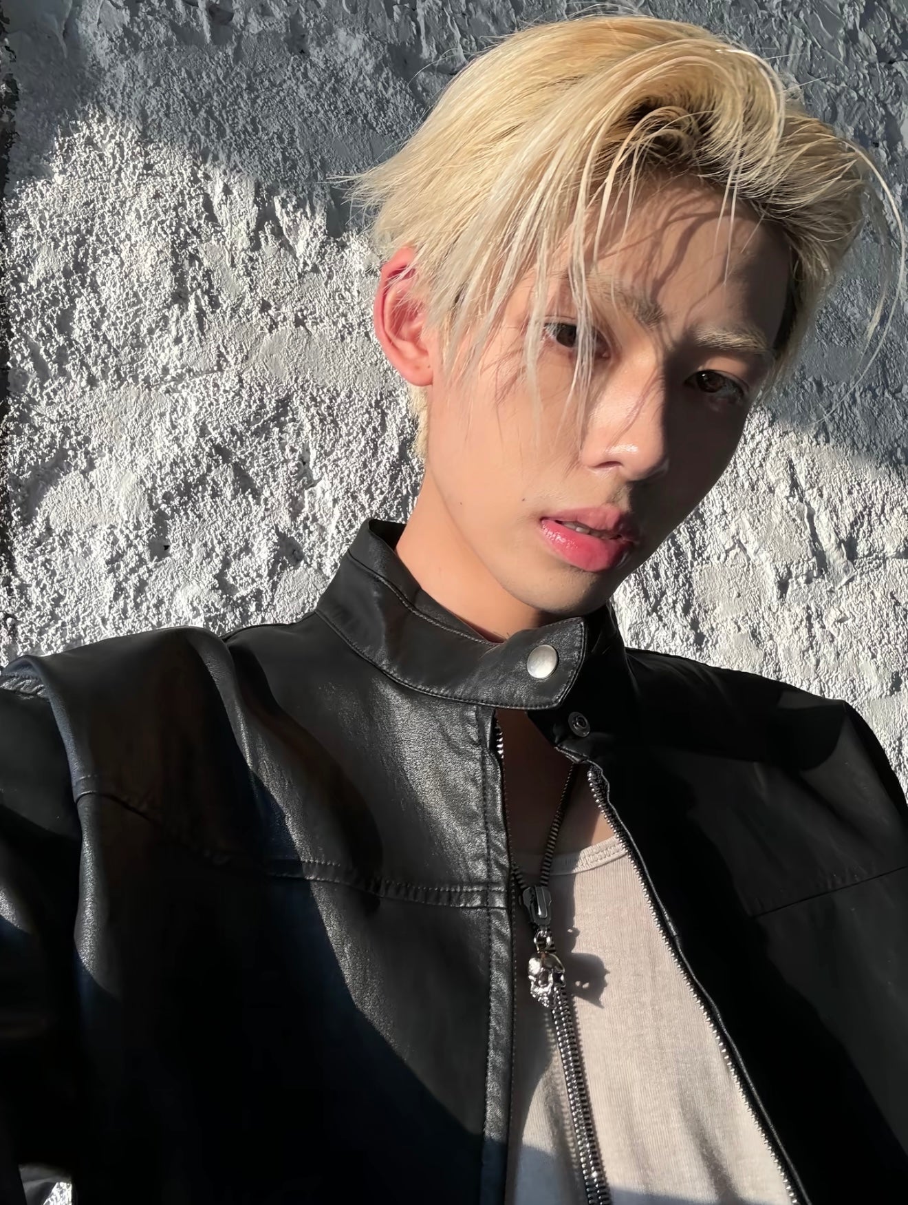 クラックドPUレザー・スリムフィット・ライダースジャケット N6148