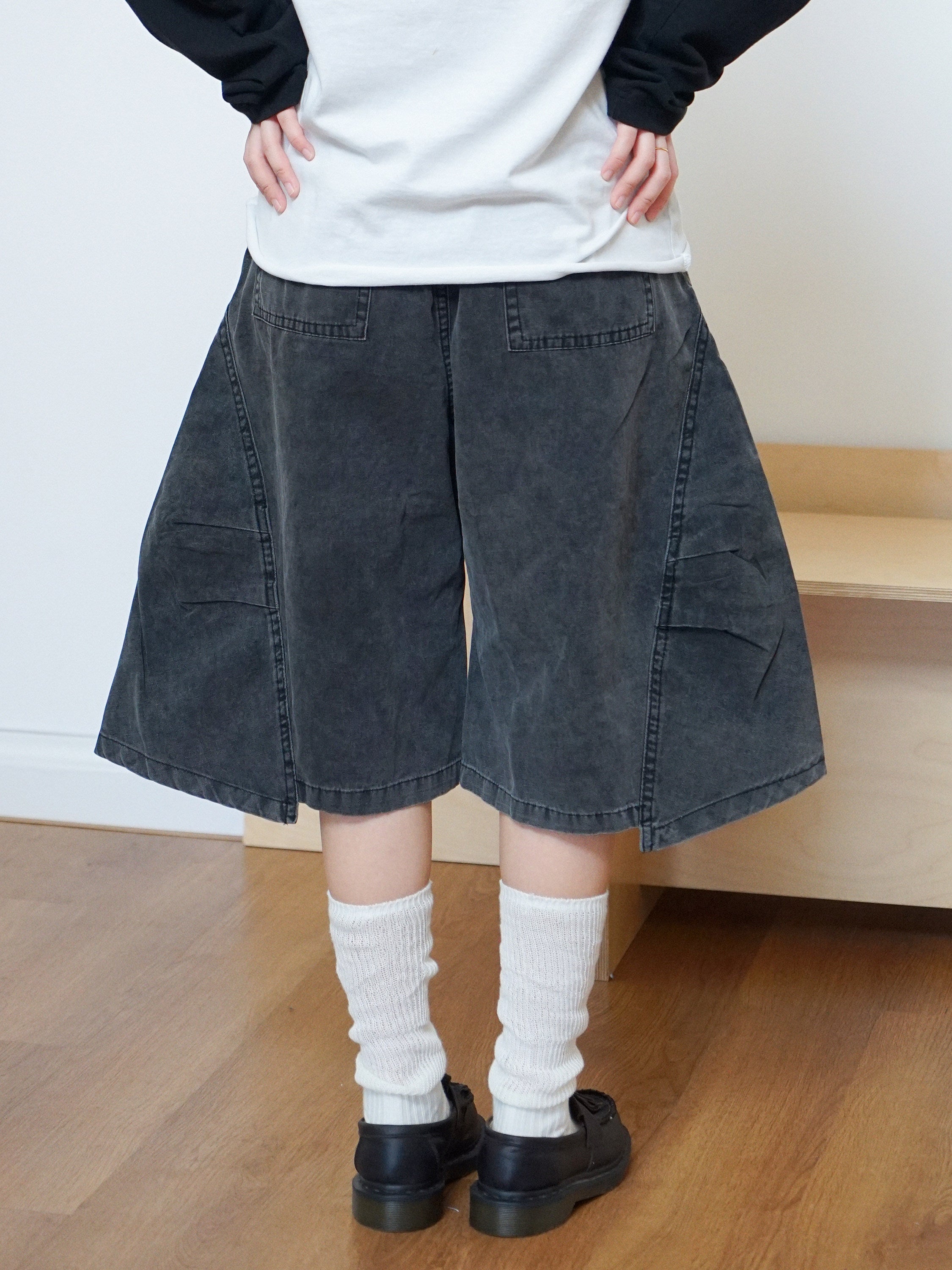 ヴィンテージ加工ワイドカーゴハーフパンツ N6785