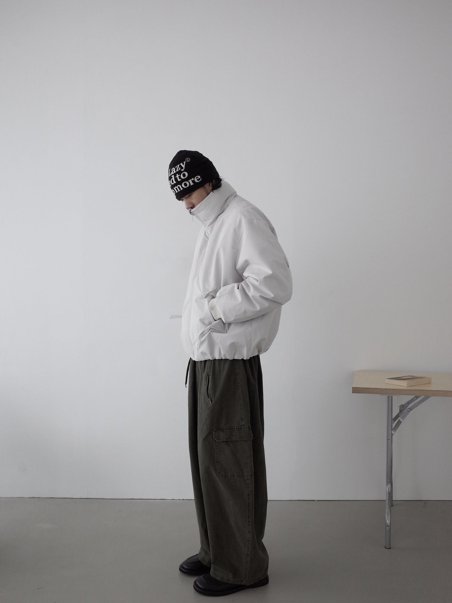 ミニマル・ボリュームダウンブルゾン N6197