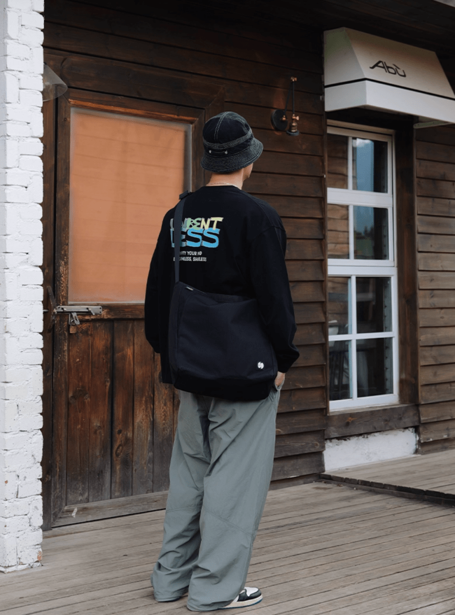 Back print long sleeve T-shirt N5645 - ファッション通販NNine(ナイン)