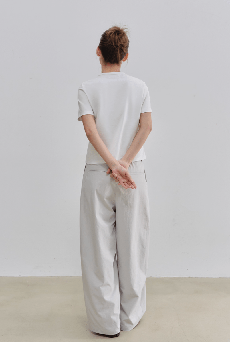 軽量 ワイドタック ナイロン バルーンパンツ / Light grey wide leg pants N5576 - ファッション通販NNine(ナイン)