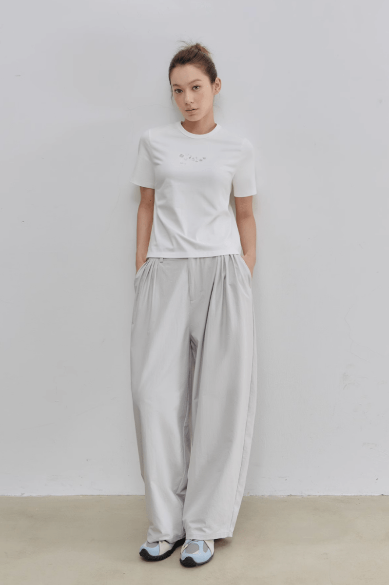 軽量 ワイドタック ナイロン バルーンパンツ / Light grey wide leg pants N5576 - ファッション通販NNine(ナイン)
