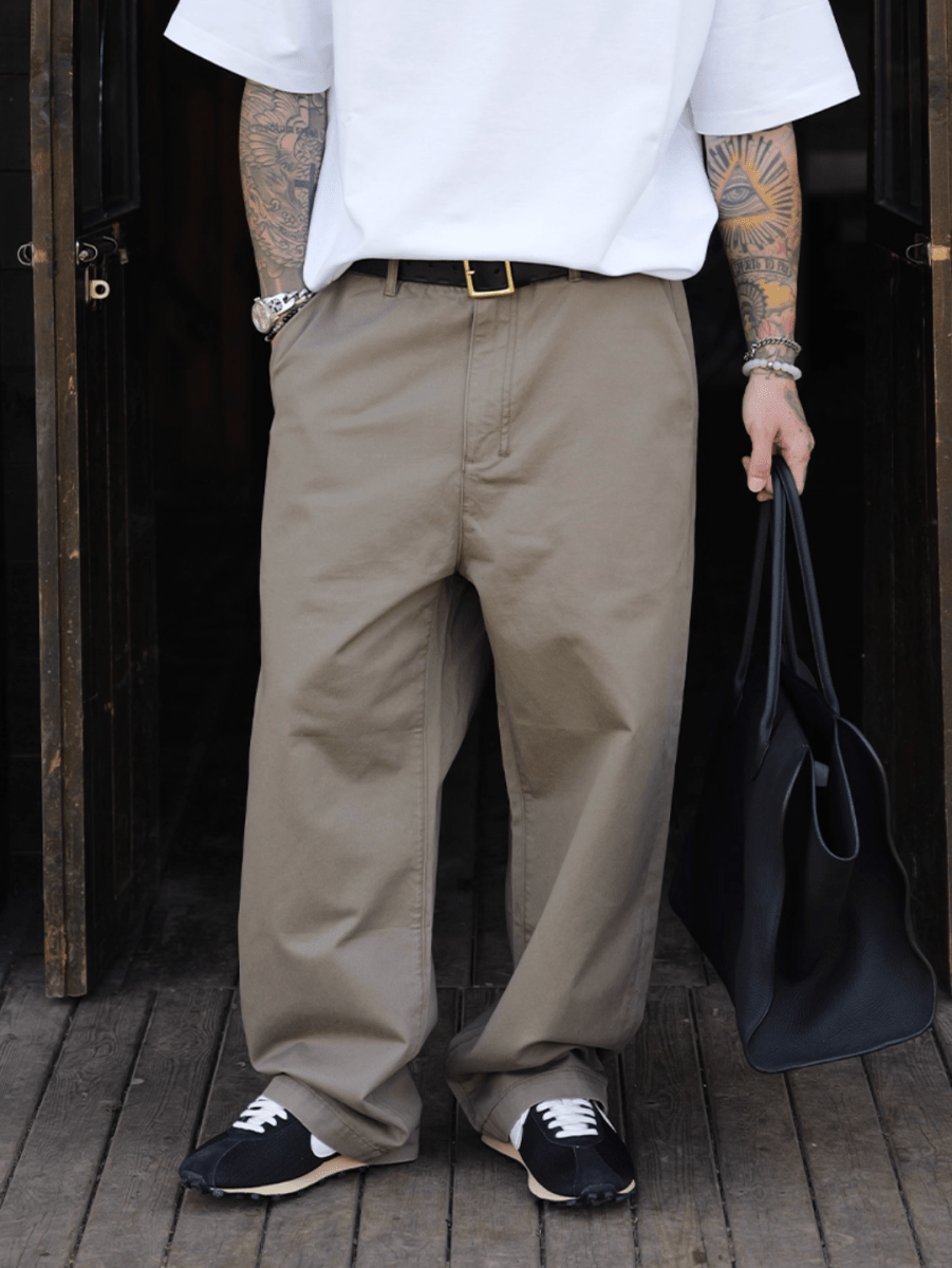 ロゴパッチ付き・ストレートチノパンツ N5646 - ファッション通販NNine(ナイン)