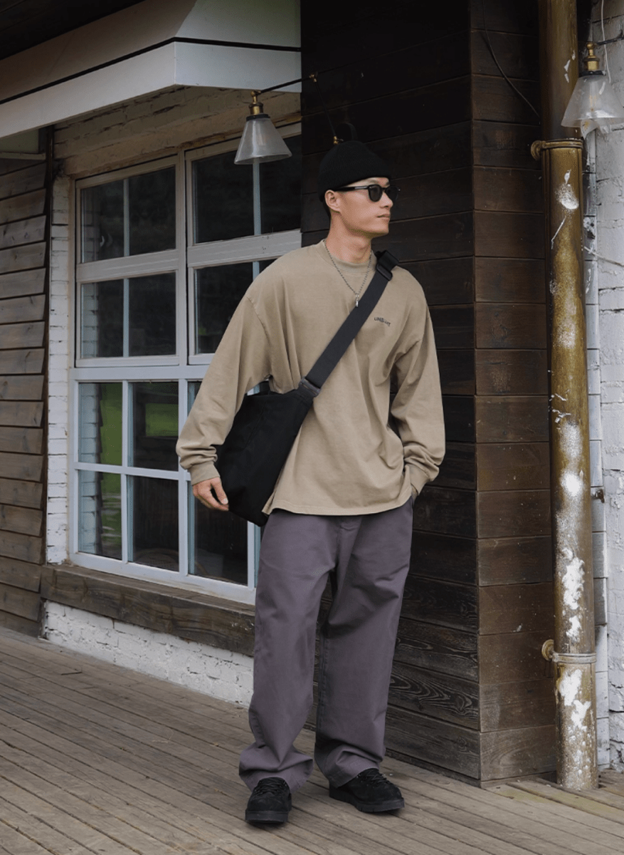 ロゴパッチ付き・ストレートチノパンツ N5646 - ファッション通販NNine(ナイン)