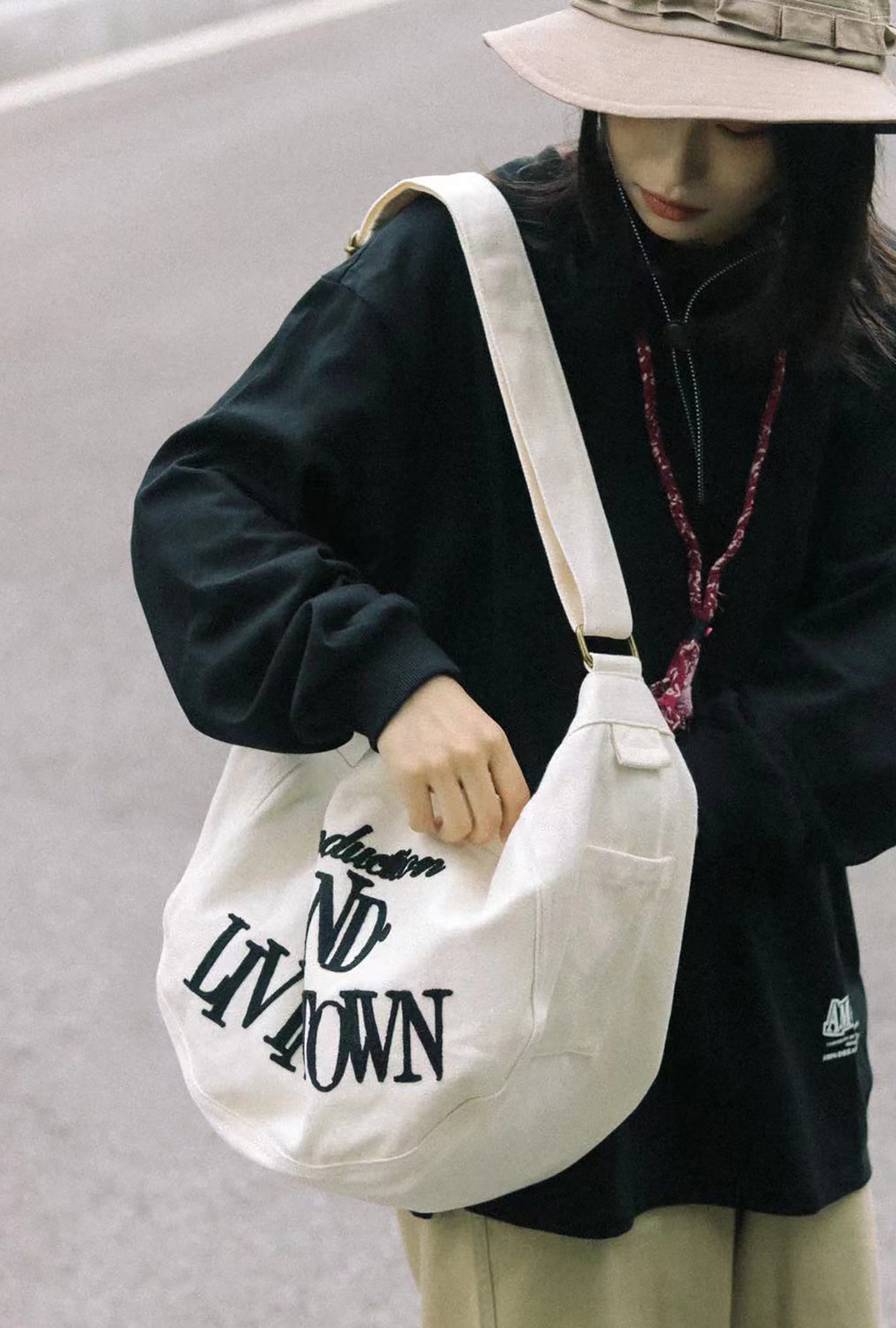Logo shoulder tote bag N1037 - NNine