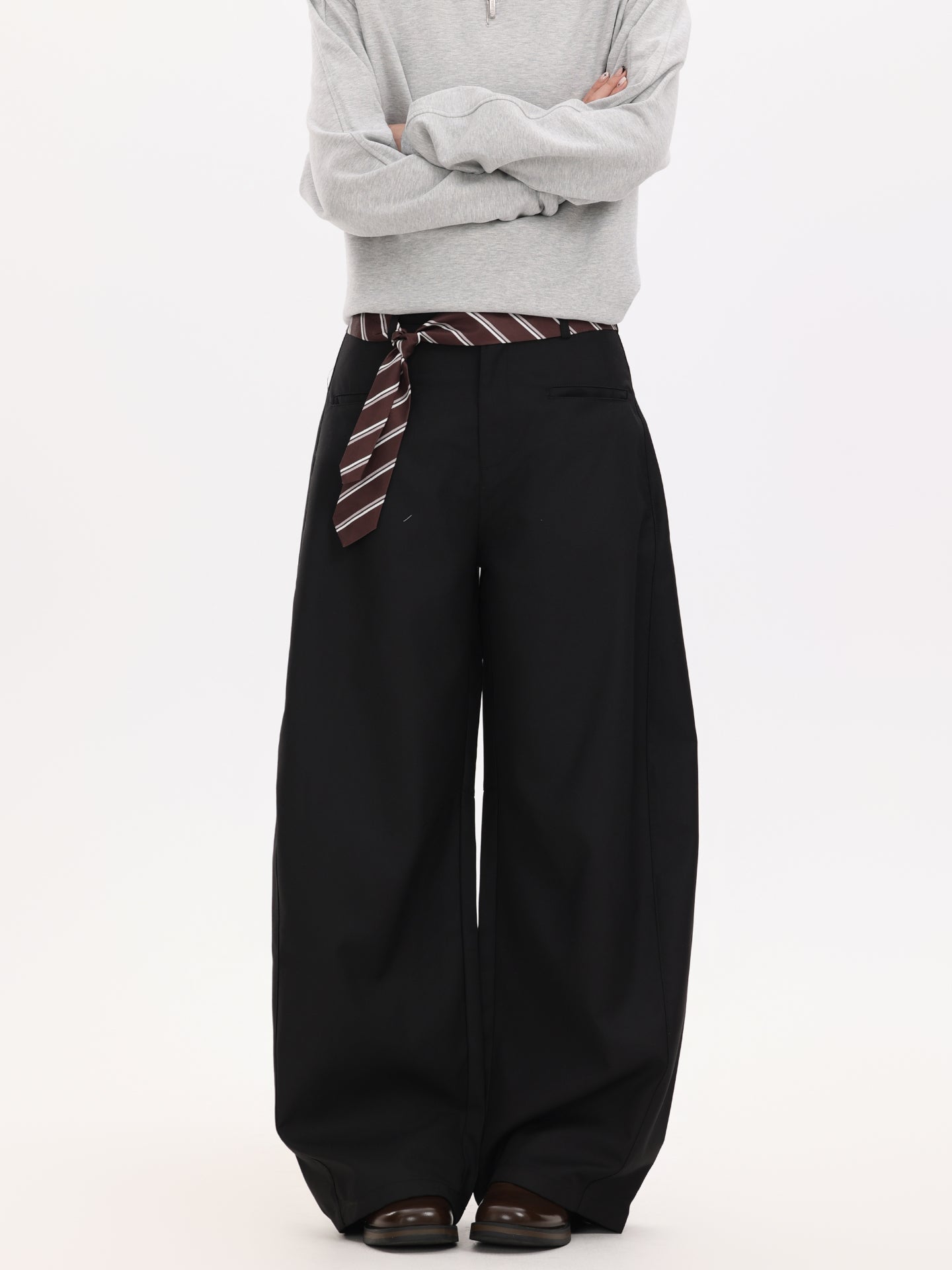 ネクタイ付きカーブワイドスラックスパンツ N5766