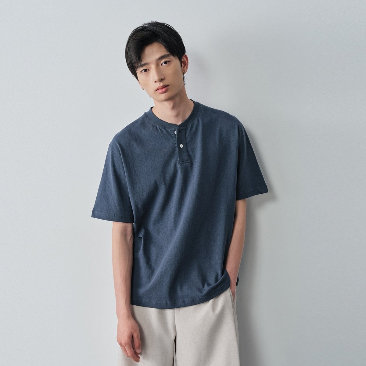 コットン100% ヘンリーネック リラックスTシャツ　N7045 - ファッション通販NNine（ナイン）