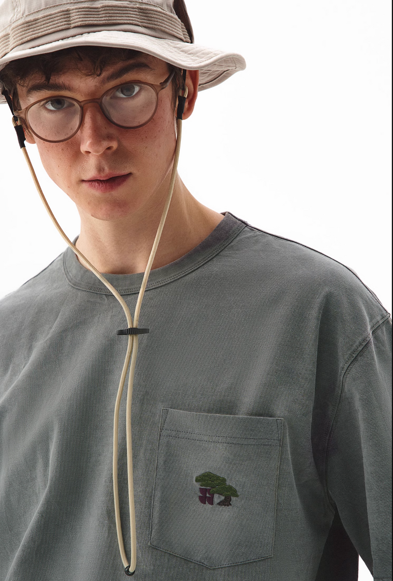 【サスティナブルウェア】pocket embroidery t-shirt   N3898