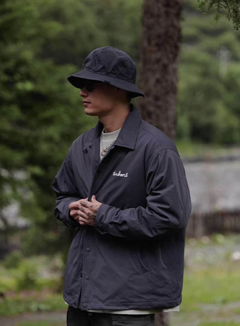 thinsulate coach jacket / (windproof and breathable) embroidered coach jacket N4542