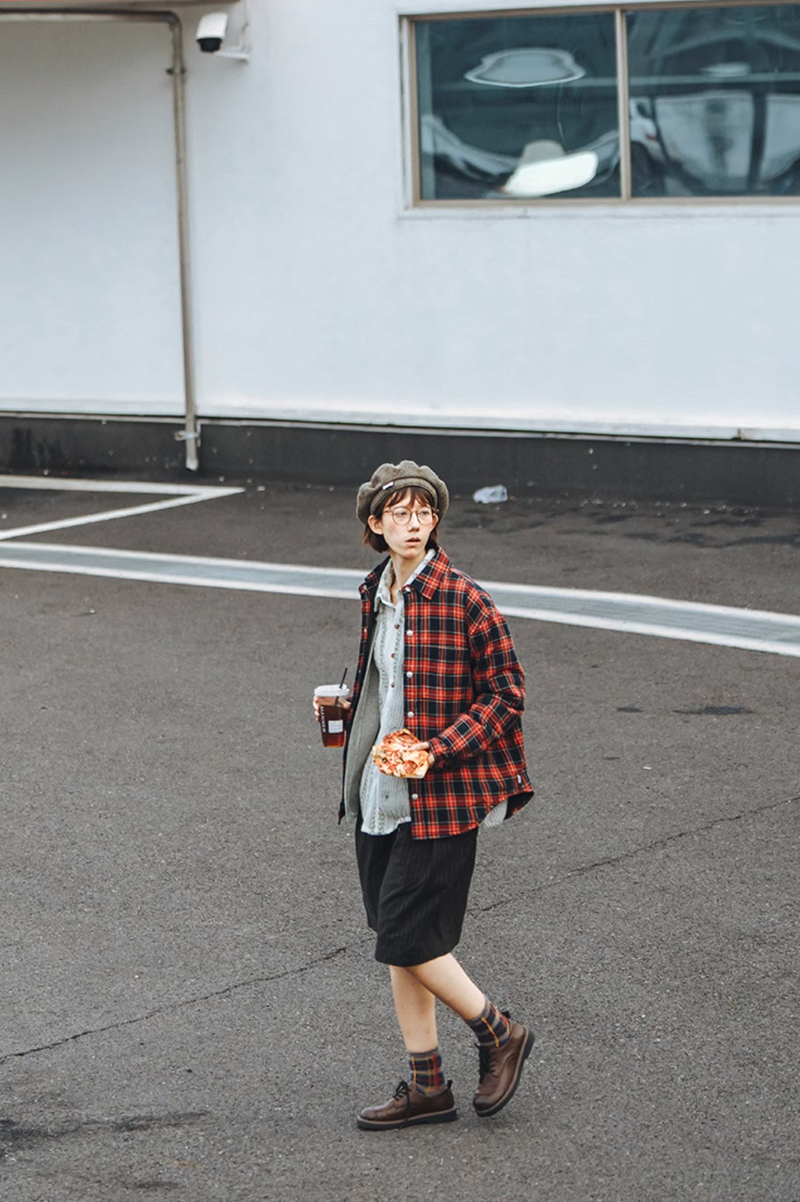 red check shirt / Oversized regular-collar long-sleeved flannel shirt N4553