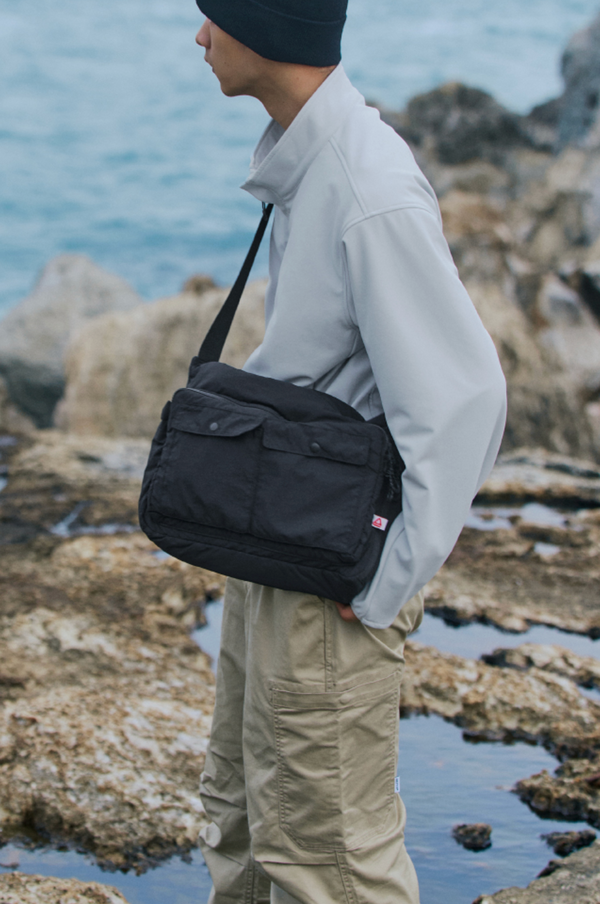 【防水】multi pocket shoulder bag   N4627