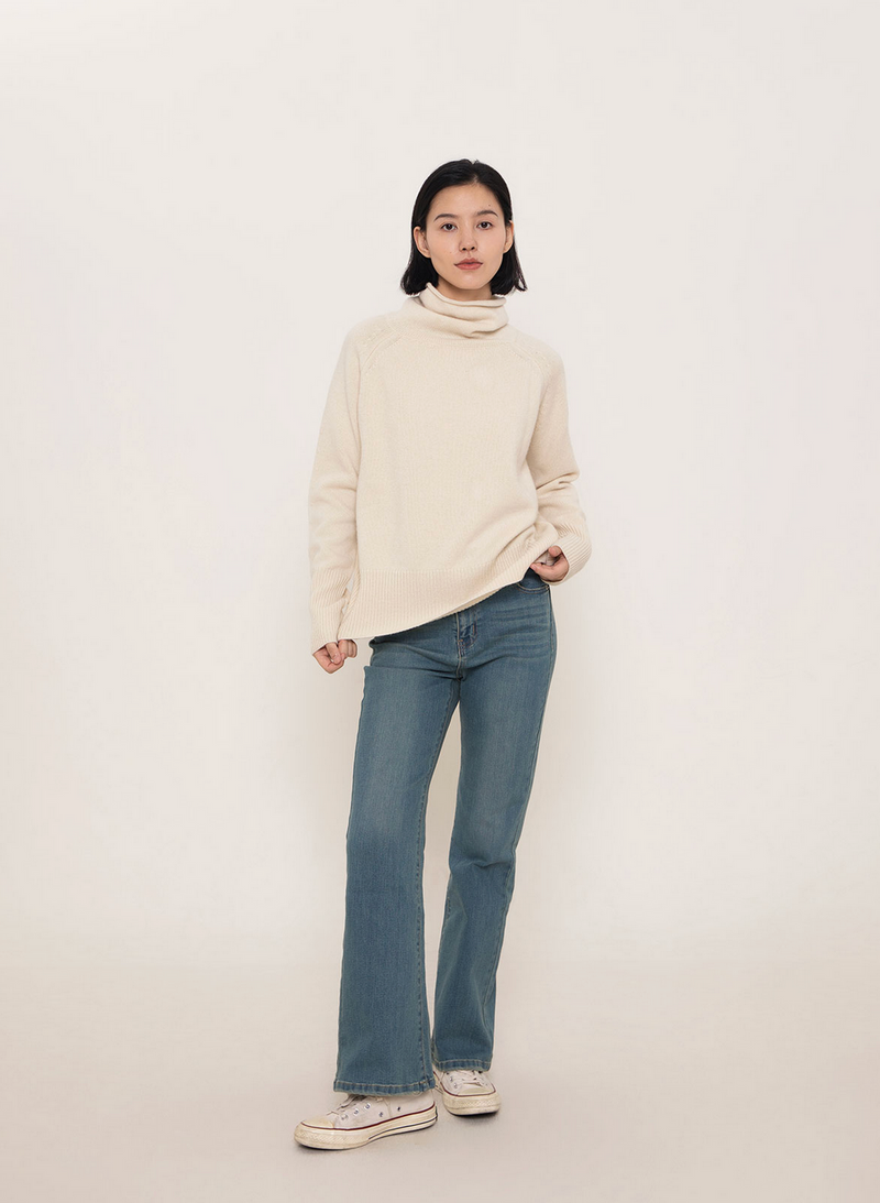 turtleneck sweater   N4680