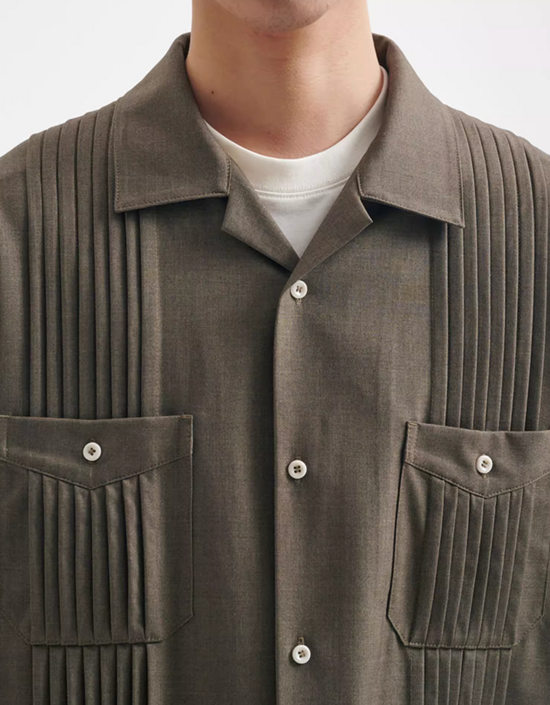 accordion pleat open collar shirt   N5357