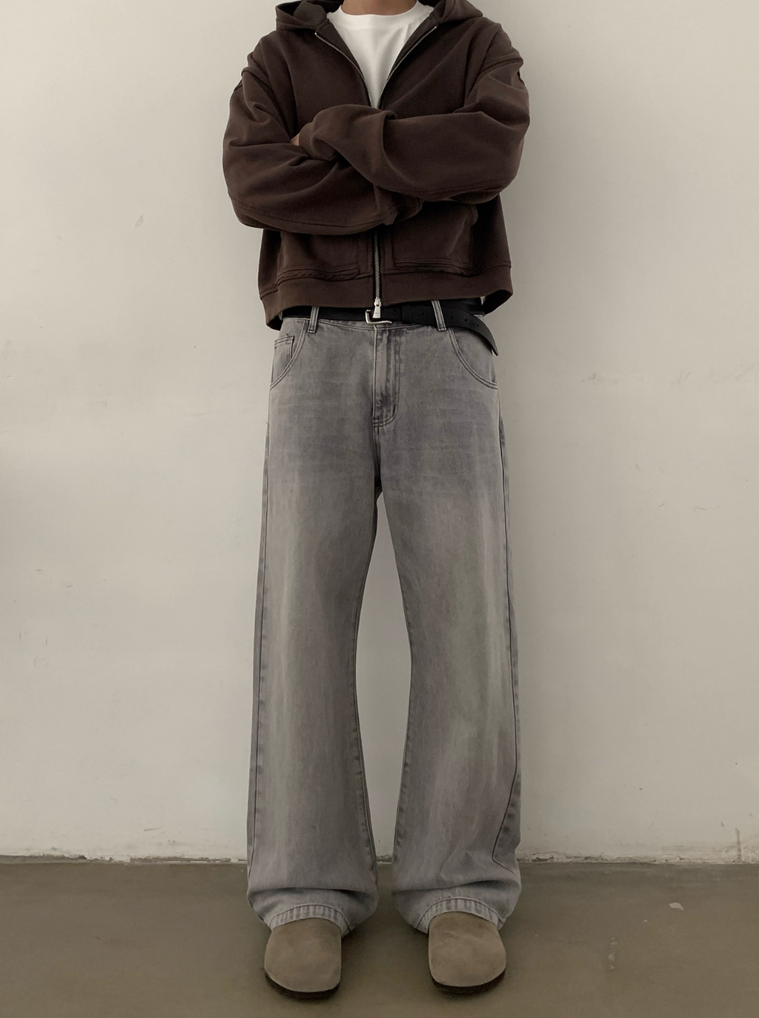 ヴィンテージウォッシュ・ストレートデニム N5689