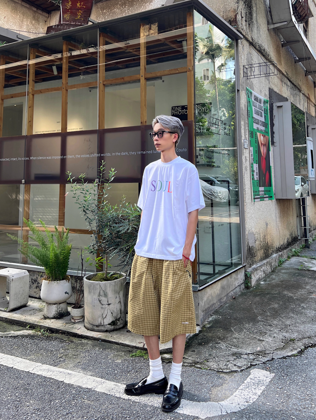 マルチカラーロゴ・プリントTシャツ  N5755