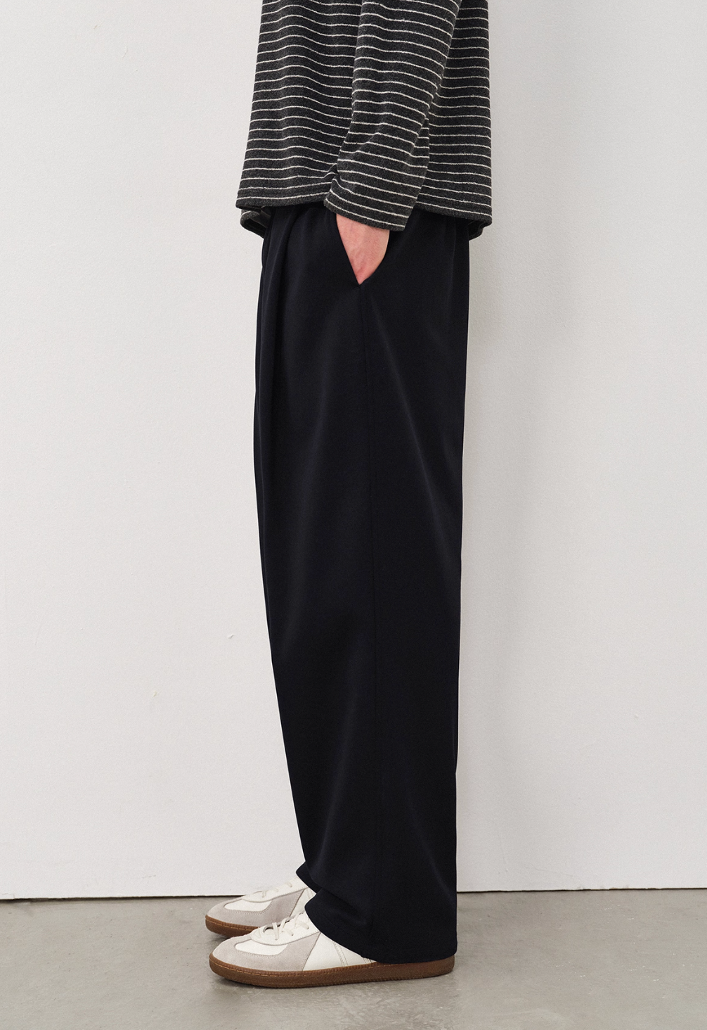 pleated sweatpants N5843
