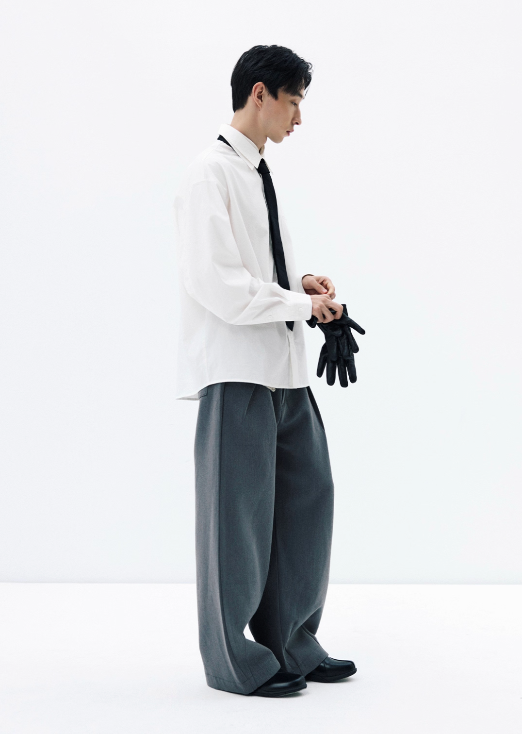 310Gヘビーウェイト・Aライン・プリーツトラウザーズ　N6125