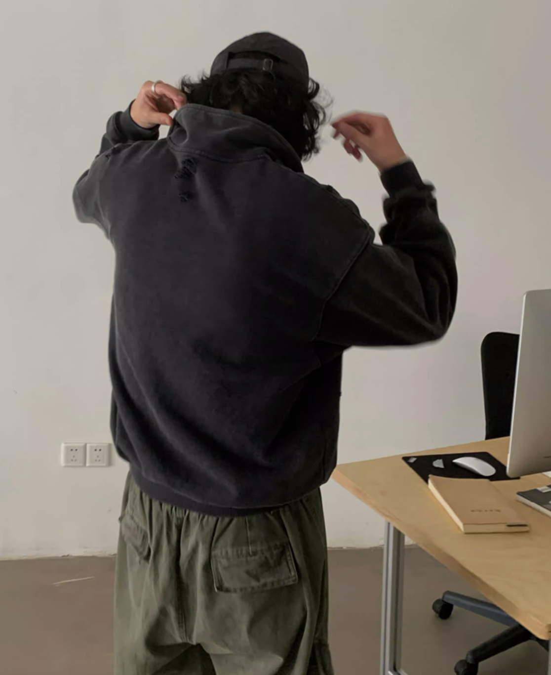 430G ウォッシュド加工ハーフジップスウェット N6133