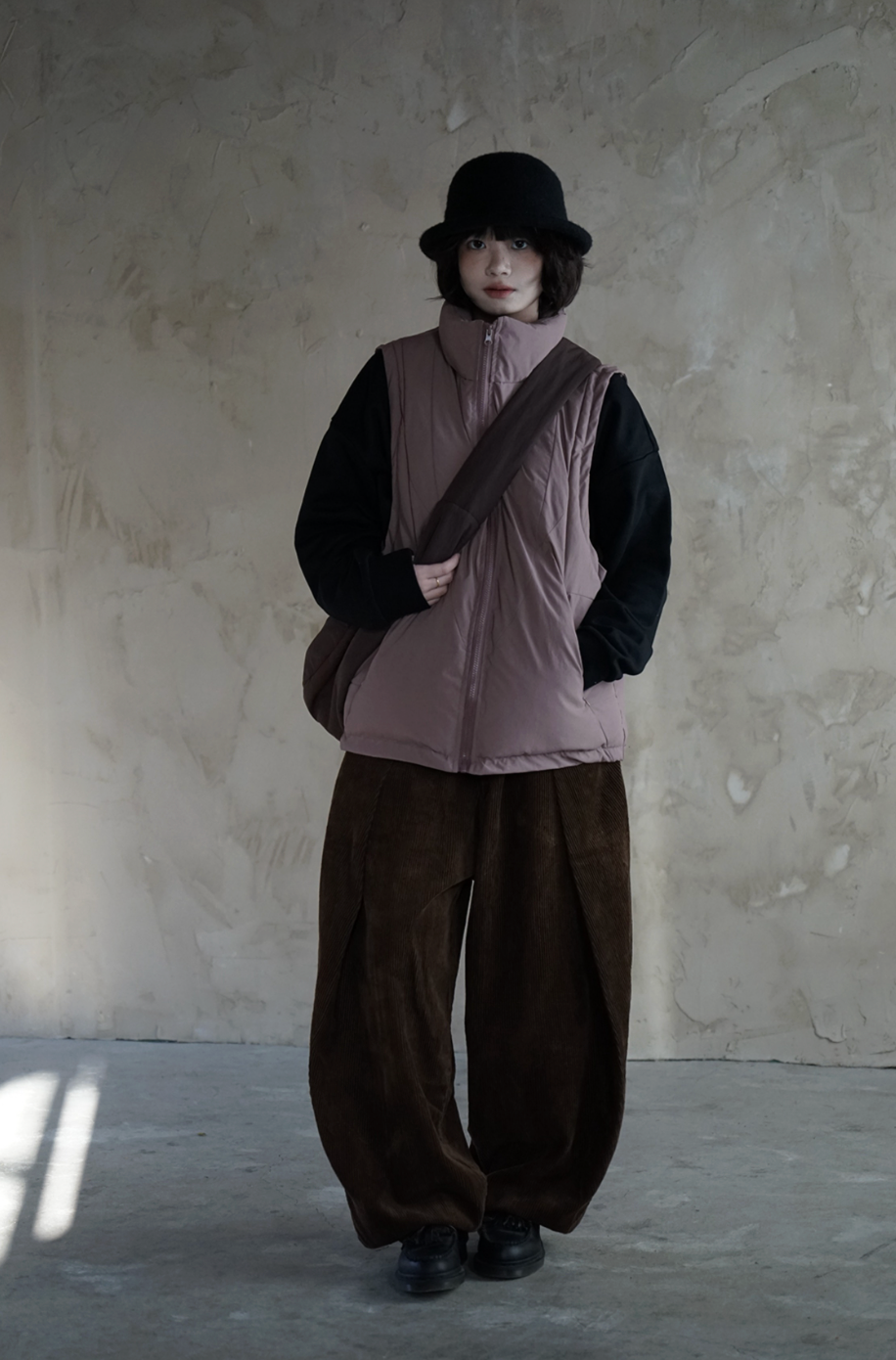 マットシェル・スタンドカラー・ボリュームパデッドベスト N6185