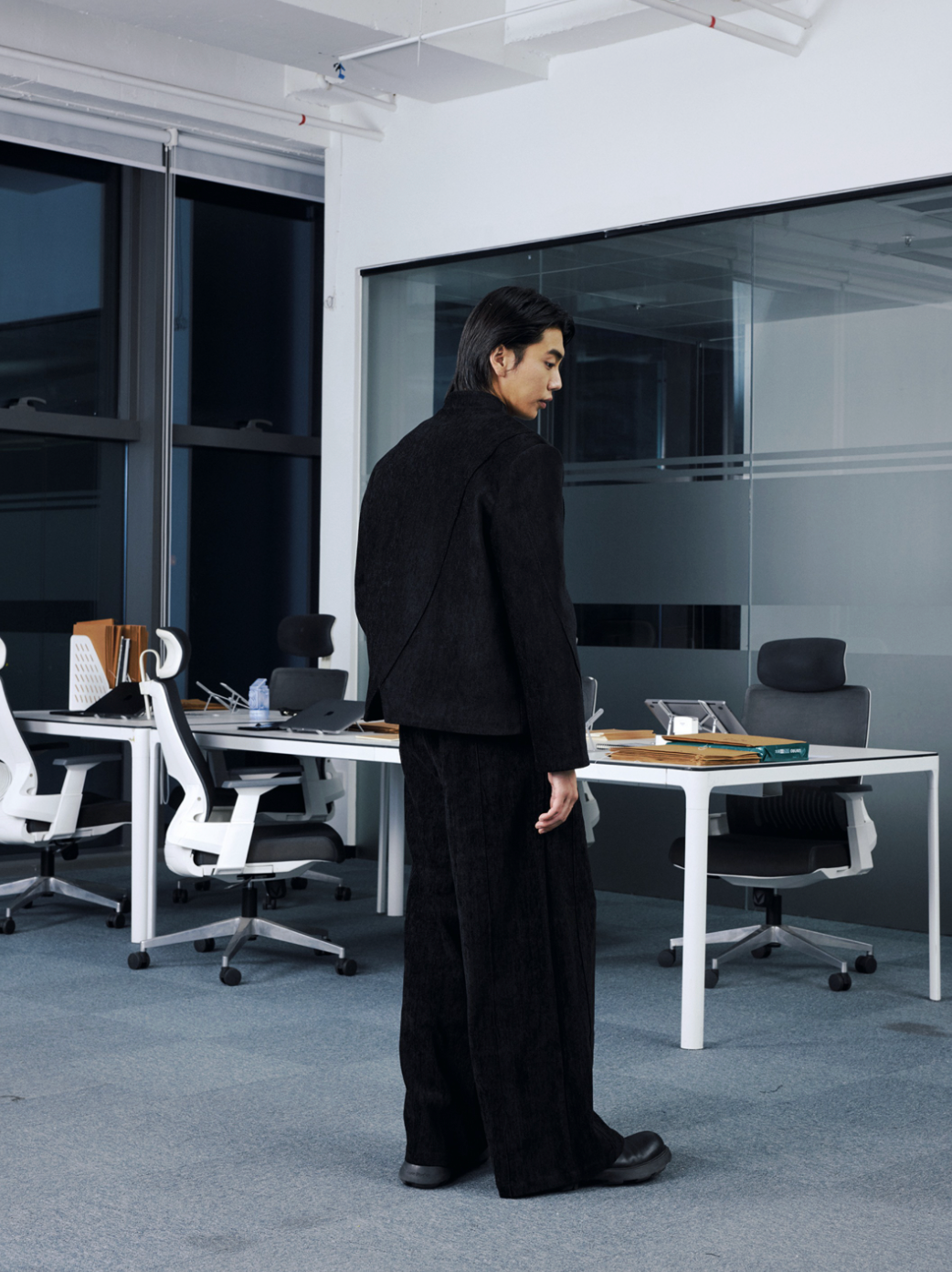 クラックシームワイドトラウザーズ　N6193