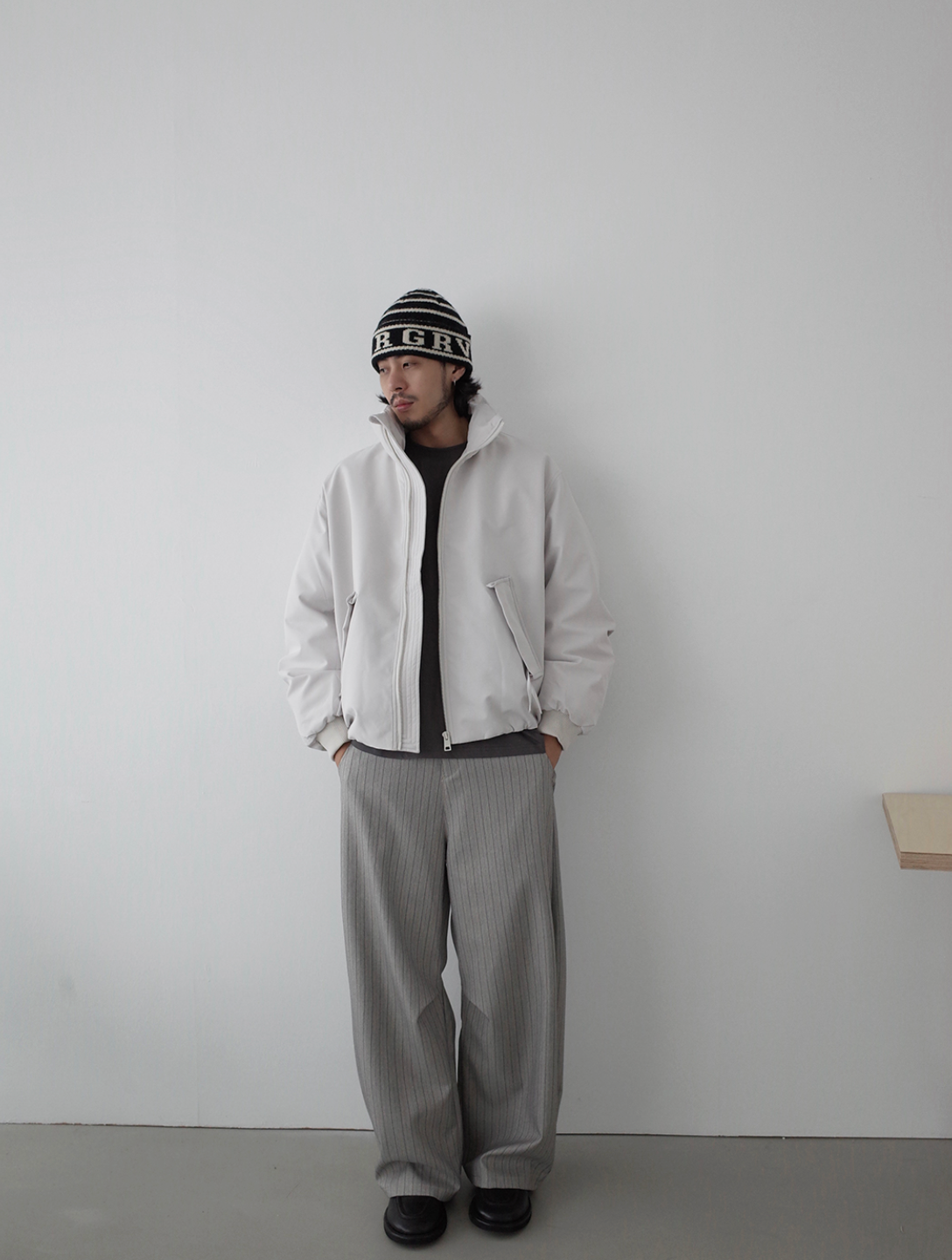 ミニマル・ボリュームダウンブルゾン　N6197