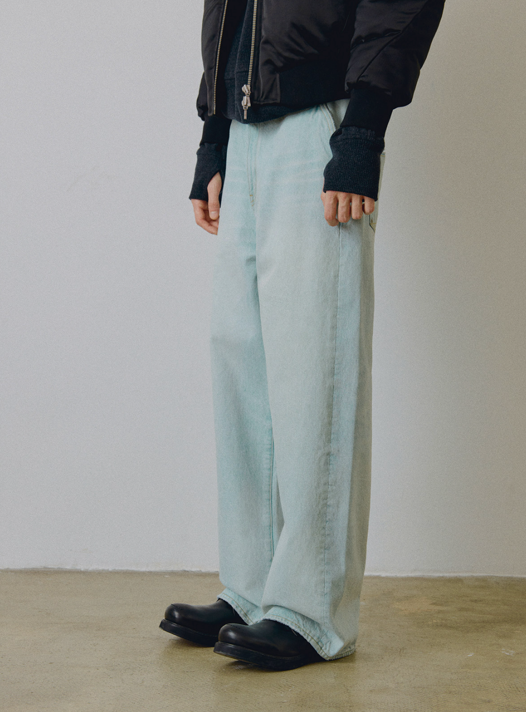 BEHALF クリームアイスブルー ワイドストレートデニム　N6604