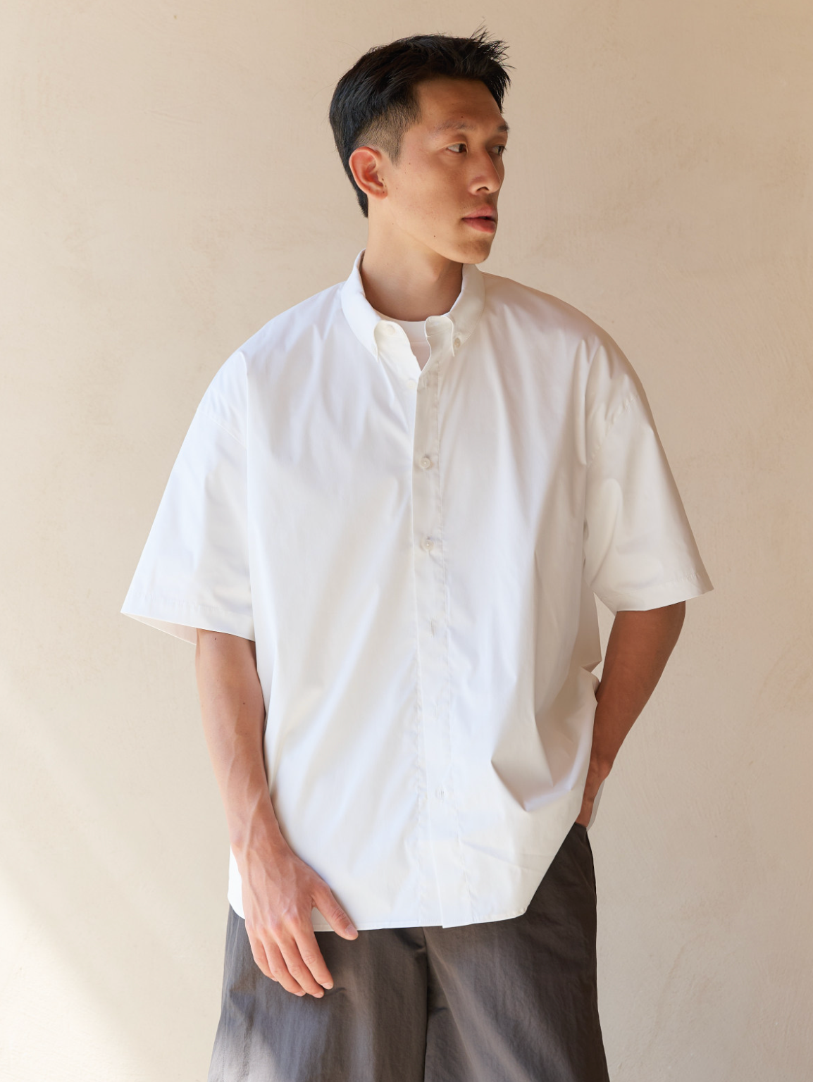 Opaque, Wrinkle-Resistant, UV-Protective Short-Sleeve Shirt N7128