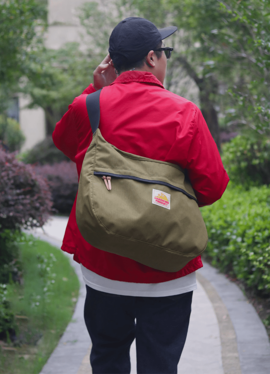 【25L】lightweight nylon messenger bag   N5263