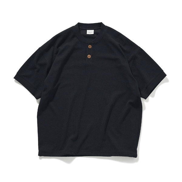 【SATIIIZ】Leto Waffle Henley Neck Ringer Tee Waffle Henley Neck T-Shirt | GU US
