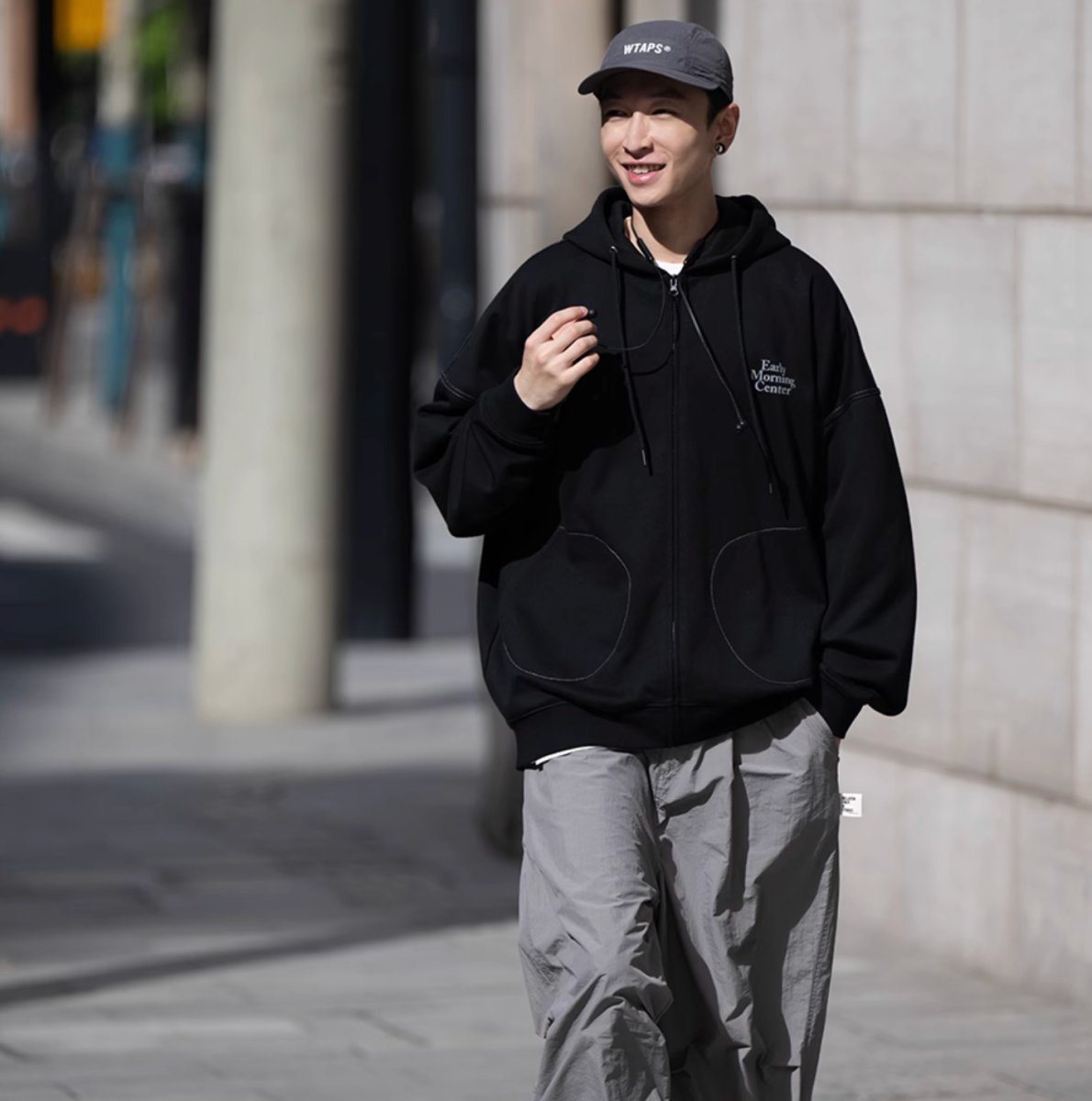 【440G】logo print zip hoodie N4641 - NNine