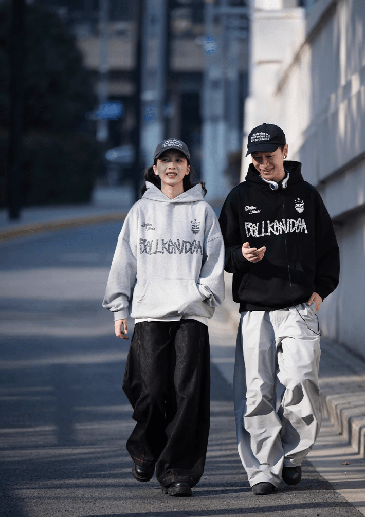 【445G】BELLKENIDEA logo print hoodie N5113 - ファッション通販 NNine(ナイン)