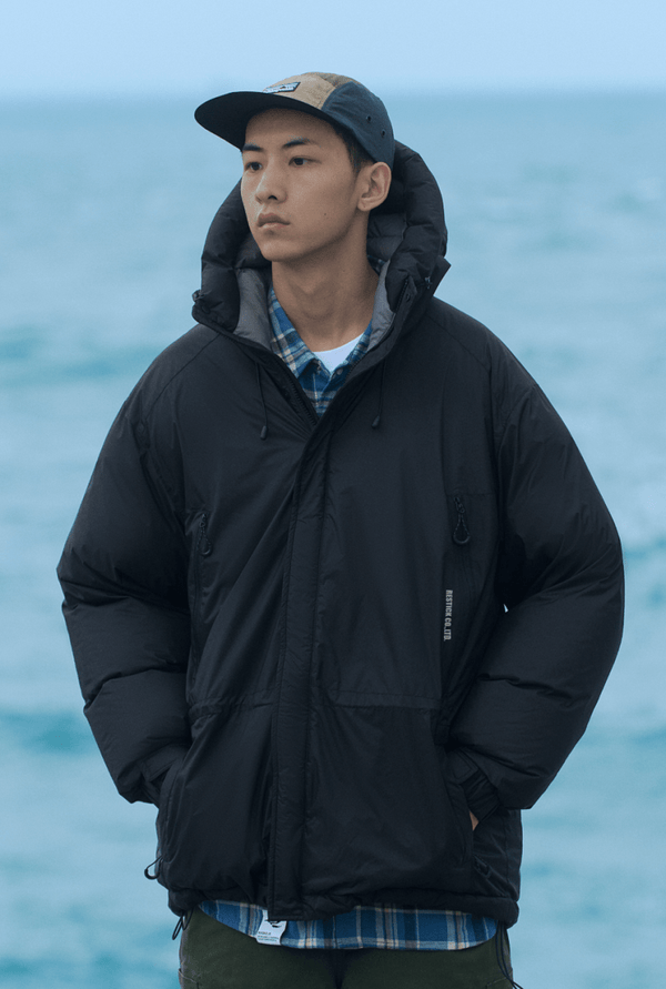 【700FP】機能性ダウン outdoor down jacket N4629 - NNine