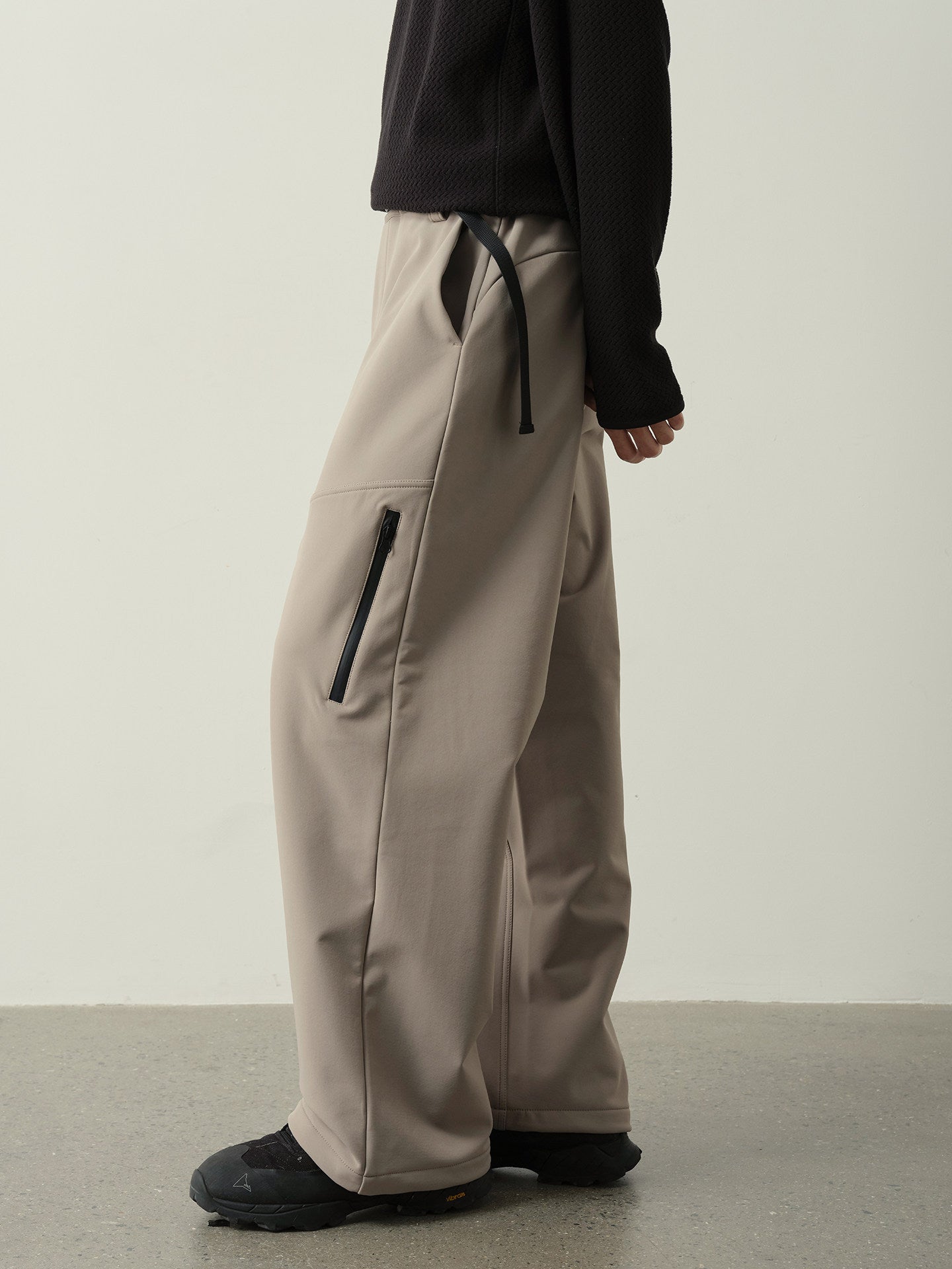 ガンマソフトシェル 立体裁断テックパンツ　N6395