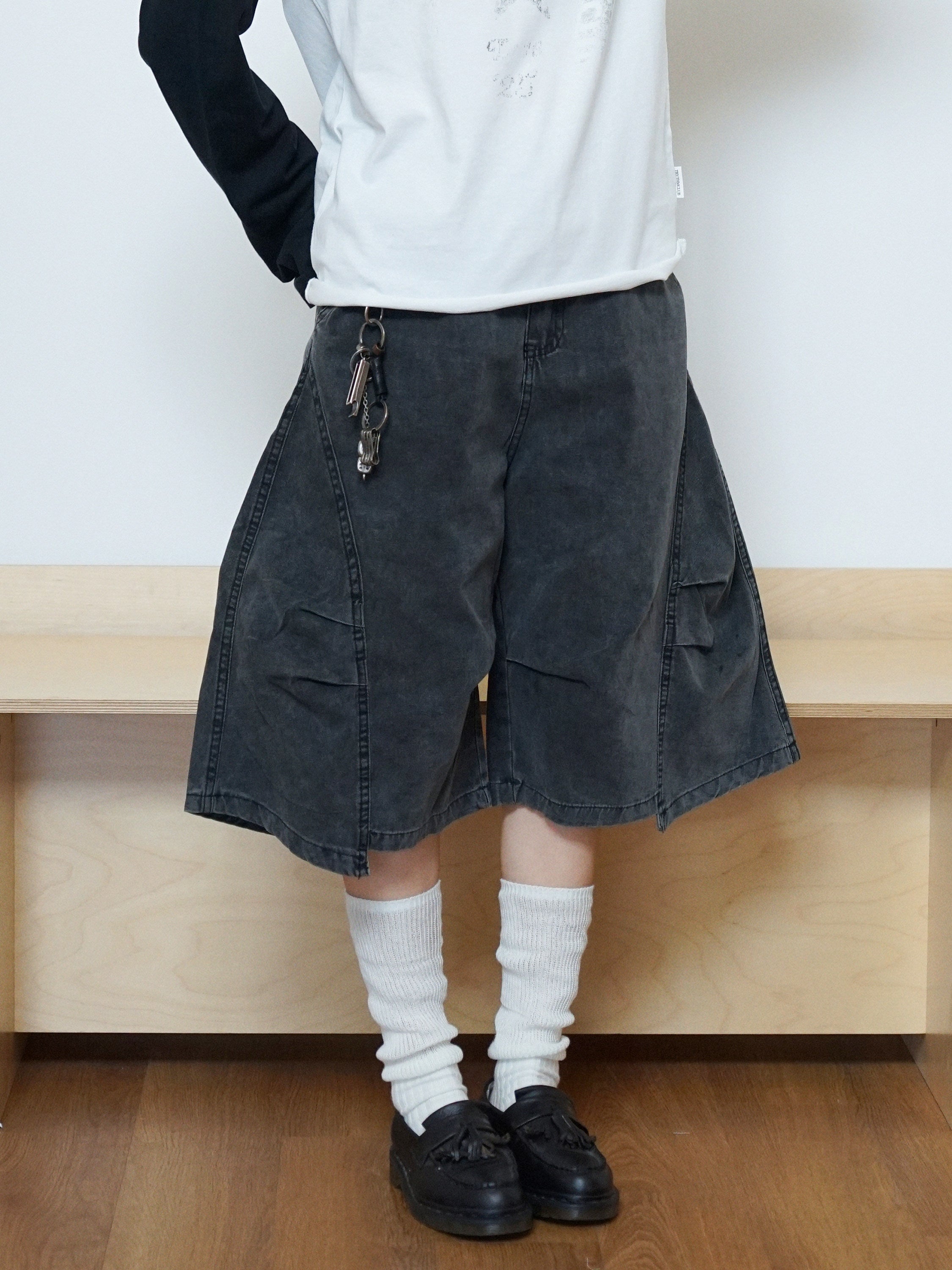 ヴィンテージ加工ワイドカーゴハーフパンツ　N6785